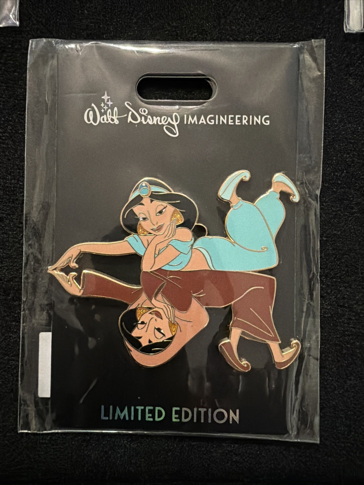 WDI MoG Jasmine Reflections Pin LE300