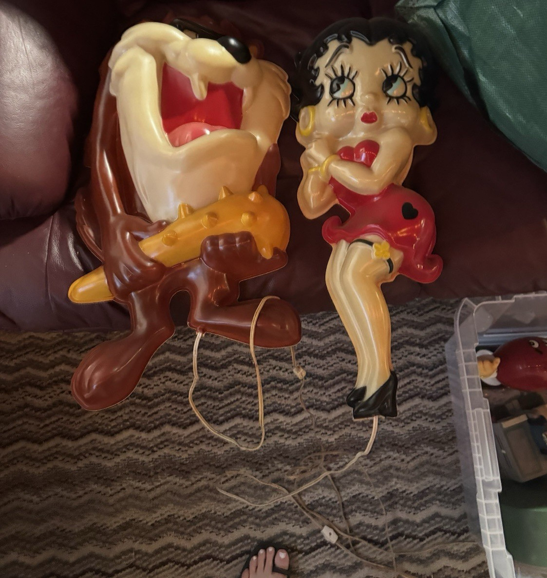 Vintage 1992 Headlites Blow Mold Wall Lights (Betty Boop & Taz) – Both Work
