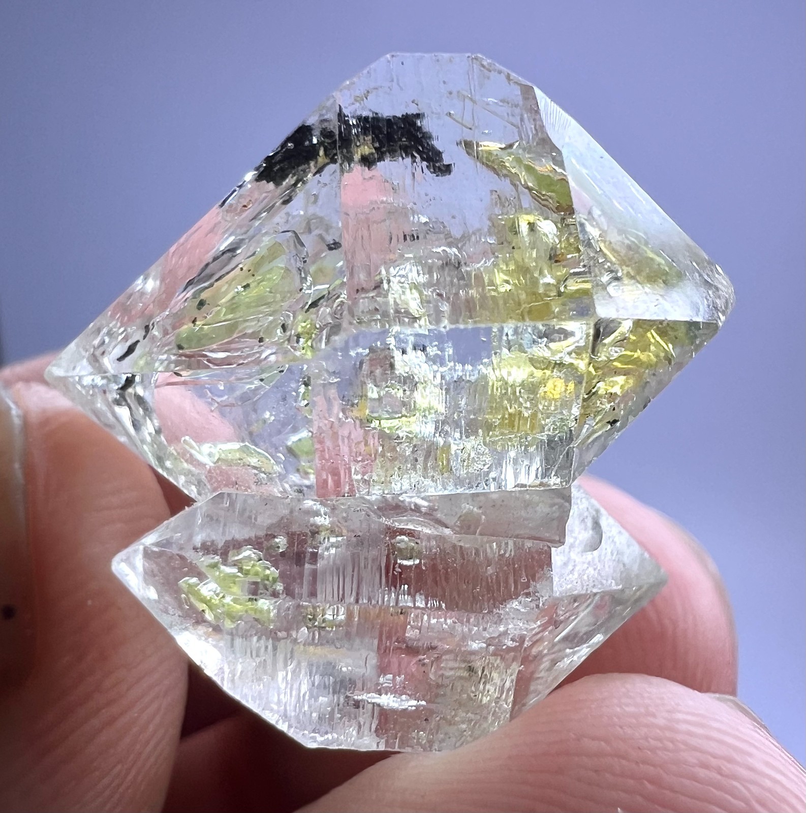 26 CT. Damage Free Petroleum Quartz Twin Crystal - Baltistan, PAK 26 CT. Damage Free Petroleum Quartz Twin Crystal - Baltistan, PAK