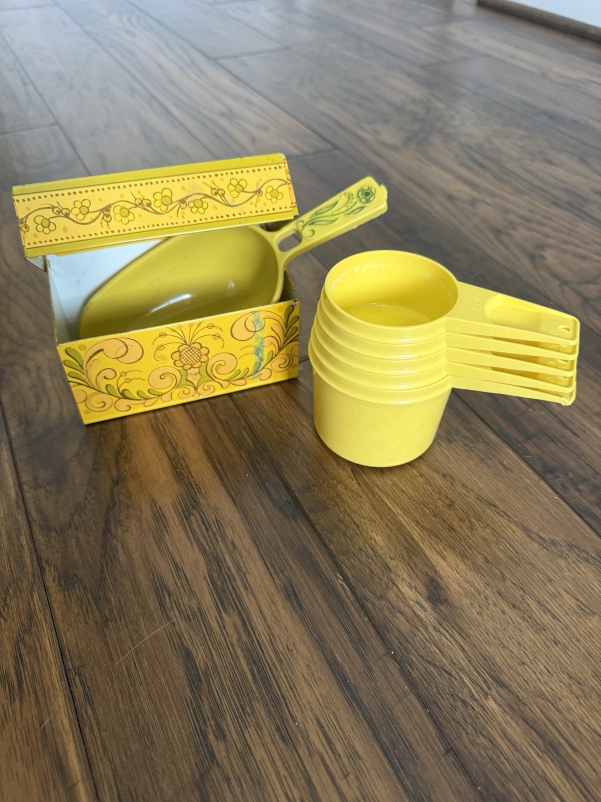 Vintage Yellow Tupperware Measuring Cups Vintage Hand Scoop And Vintage Recipe
