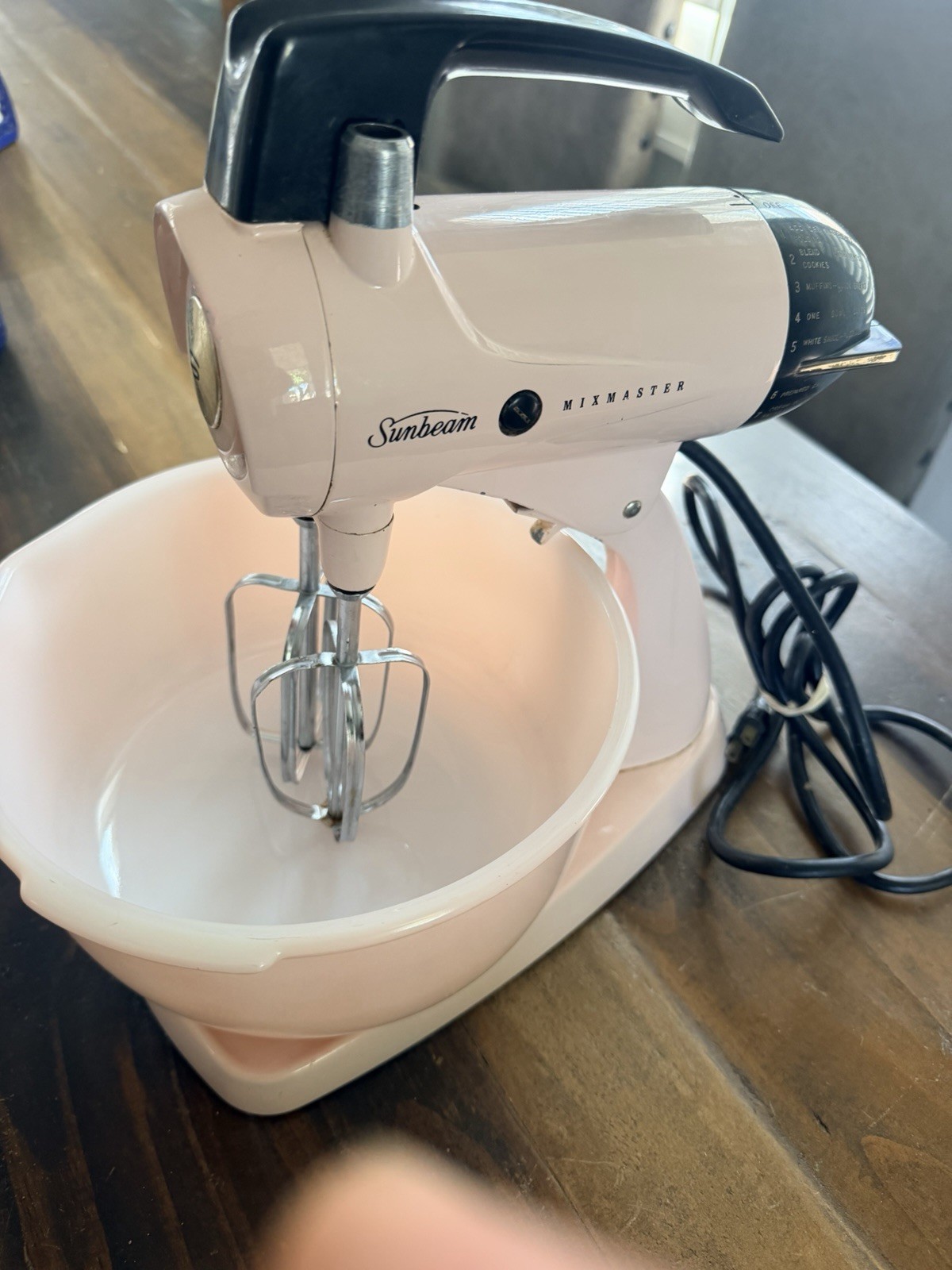 Vintage PINK Retro Sunbeam Mixmaster Stand Mid Century w/ Original  Bowl – WORKS