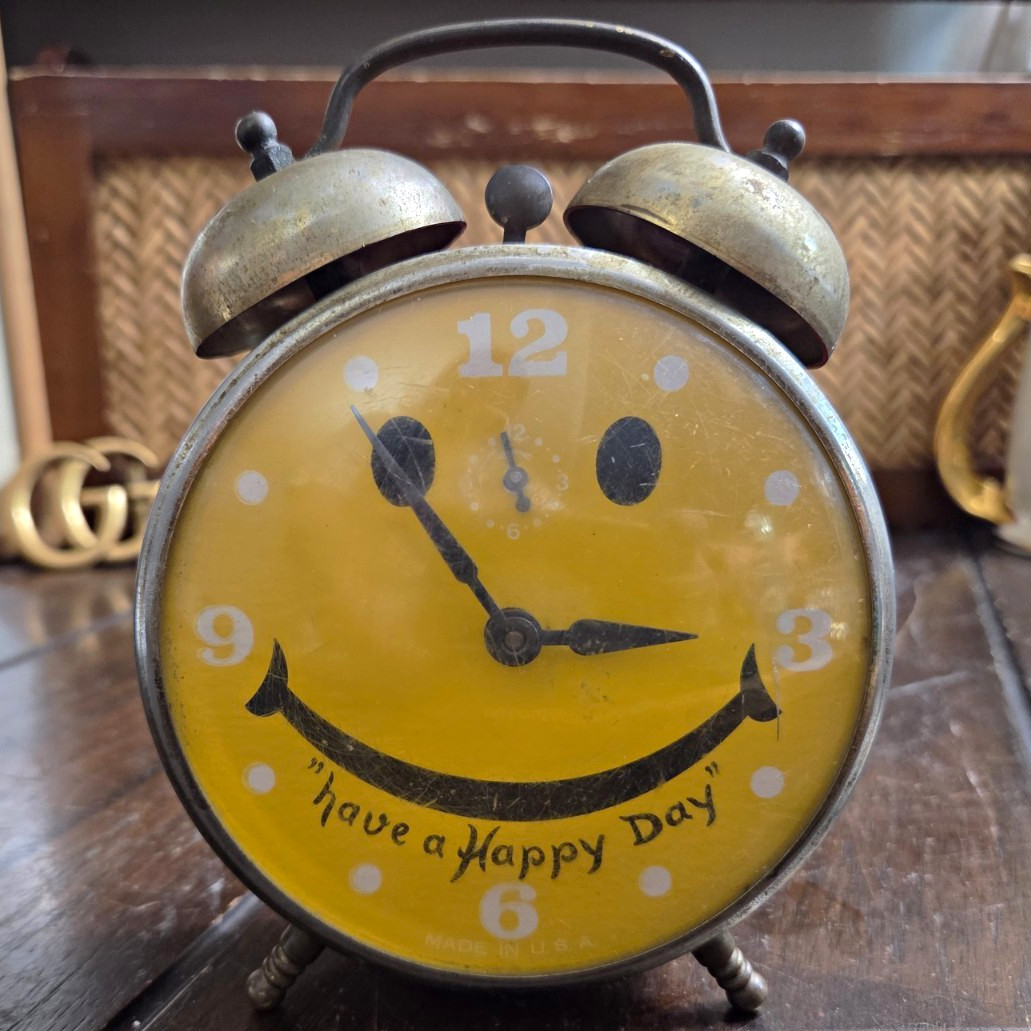 Vintage 70s Robertshaw Lux Smiley Face Alarm Clock Have a Happy Day-Nonworking