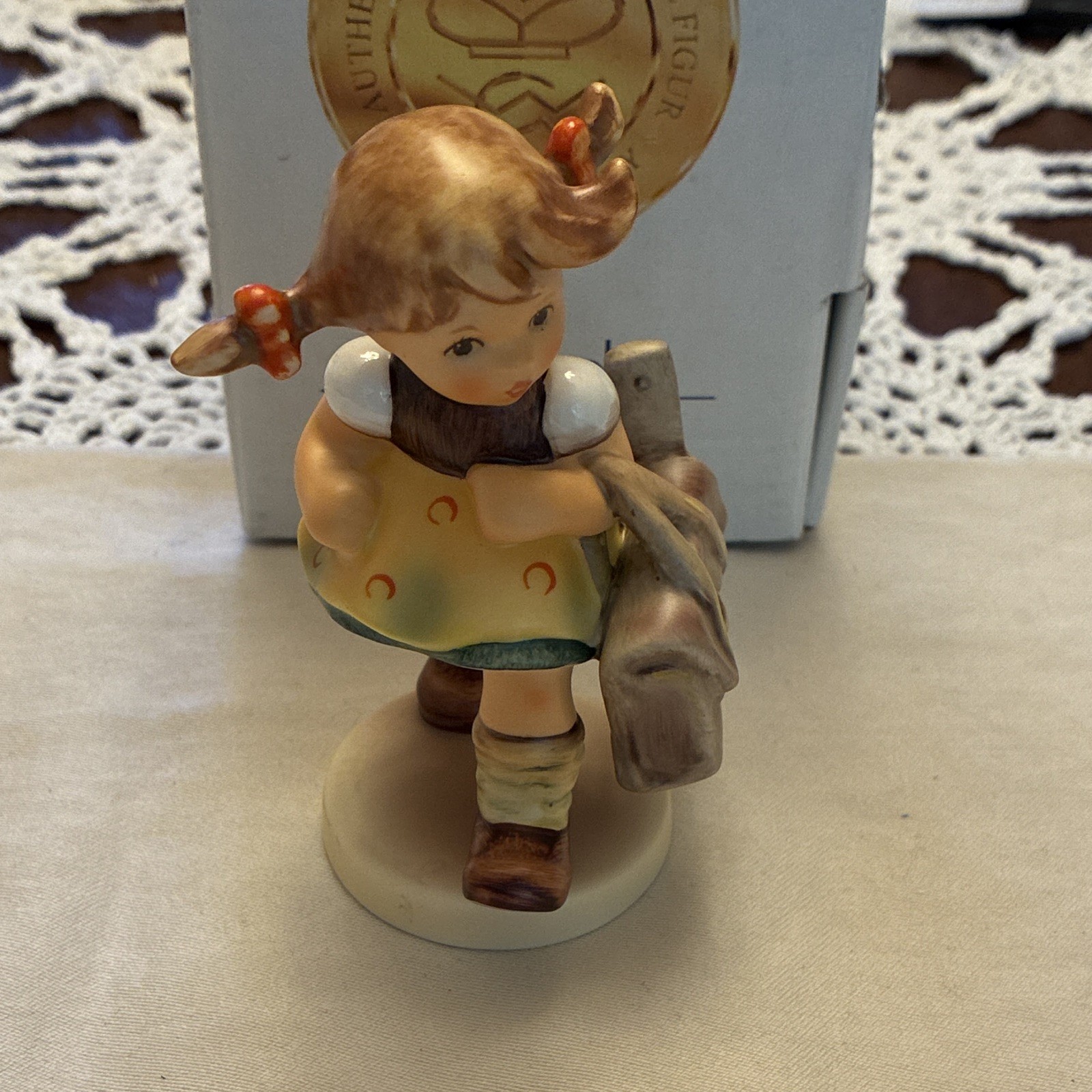 Vintage Goebel Hummel “School’s Out” Figurine #538 TMK-7 W/Original Box 4 inch 