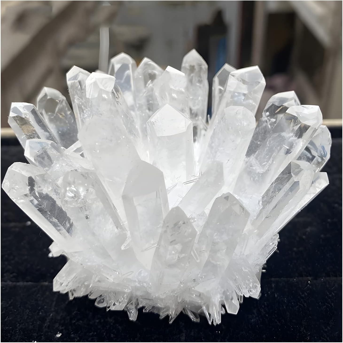 700G Rare Natural Clear Quartz Cluster White Crystal Healing Mineral Specimens 700G Rare Natural Clear Quartz Cluster White Crystal Healing Mineral Specimens