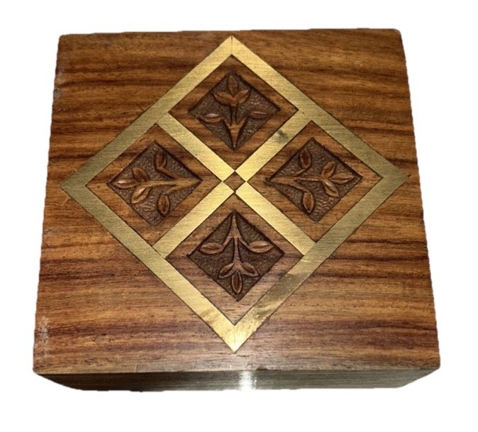 VTG Wooden Box Hand Carved Jewelry Trinket Sheesham Wood Inlay Hinged Lid