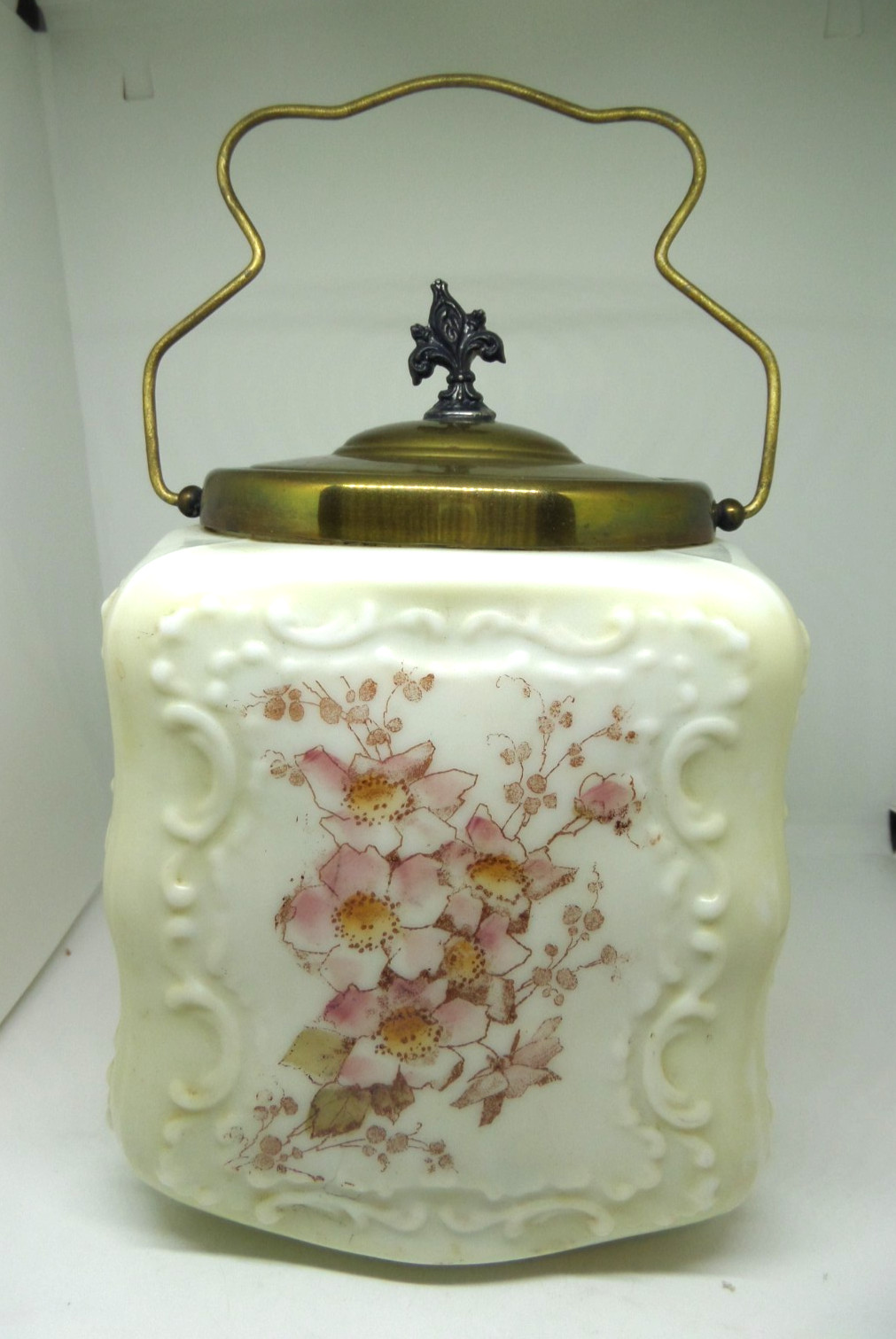 Antique Mt Washington Wavecrest Satin Glass Biscuit Cracker Jar 1800s Antique Mt Washington Wavecrest Satin Glass Biscuit Cracker Jar 1800s