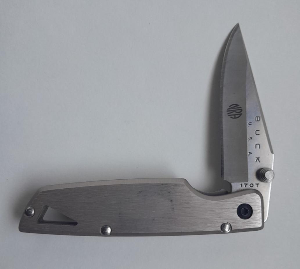 Vintage Buck Pocket Knife NRA 170 T Made in USA Folding Knife Lockback with Clip Vintage Buck Pocket Knife NRA 170 T Made in USA Folding Knife Lockback with Clip