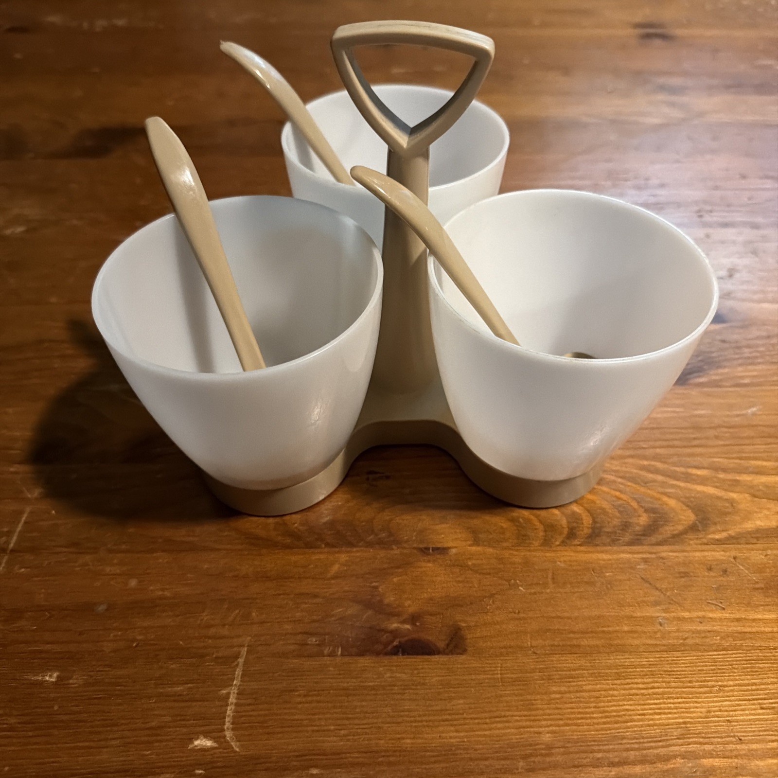 Vintage Tupperware Condiment Caddy Server Cups w Spoons Almond Color Vintage Tupperware Condiment Caddy Server Cups w Spoons Almond Color
