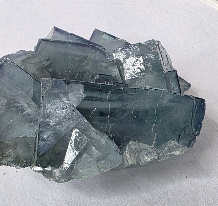 Superb Blue Cubic Fluorite from Xianghuapu Mine, China Superb Blue Cubic Fluorite from Xianghuapu Mine, China