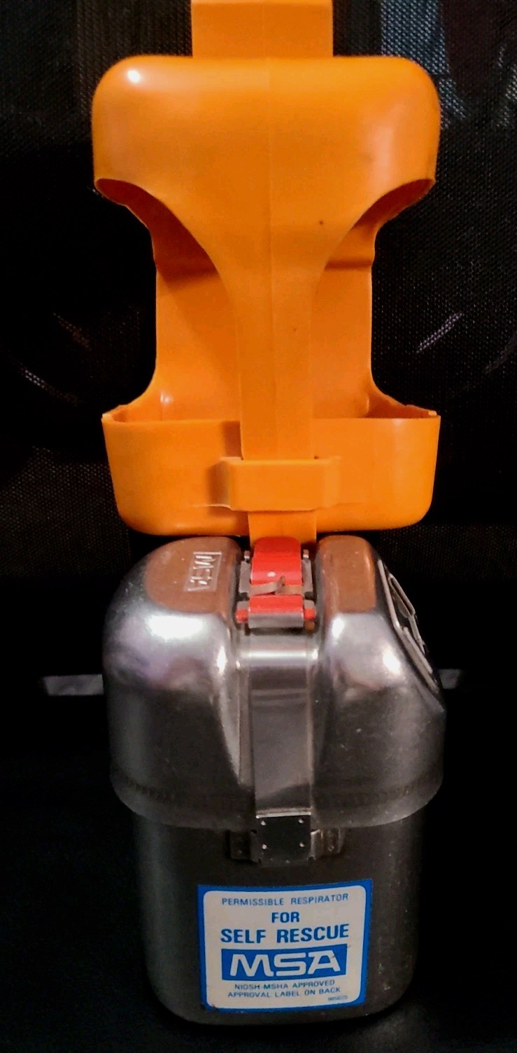 Vintage MSA W65 Self Rescuer Respirator New + Case / MSHA / Coal 🔥 Vintage MSA W65 Self Rescuer Respirator New + Case / MSHA / Coal 🔥