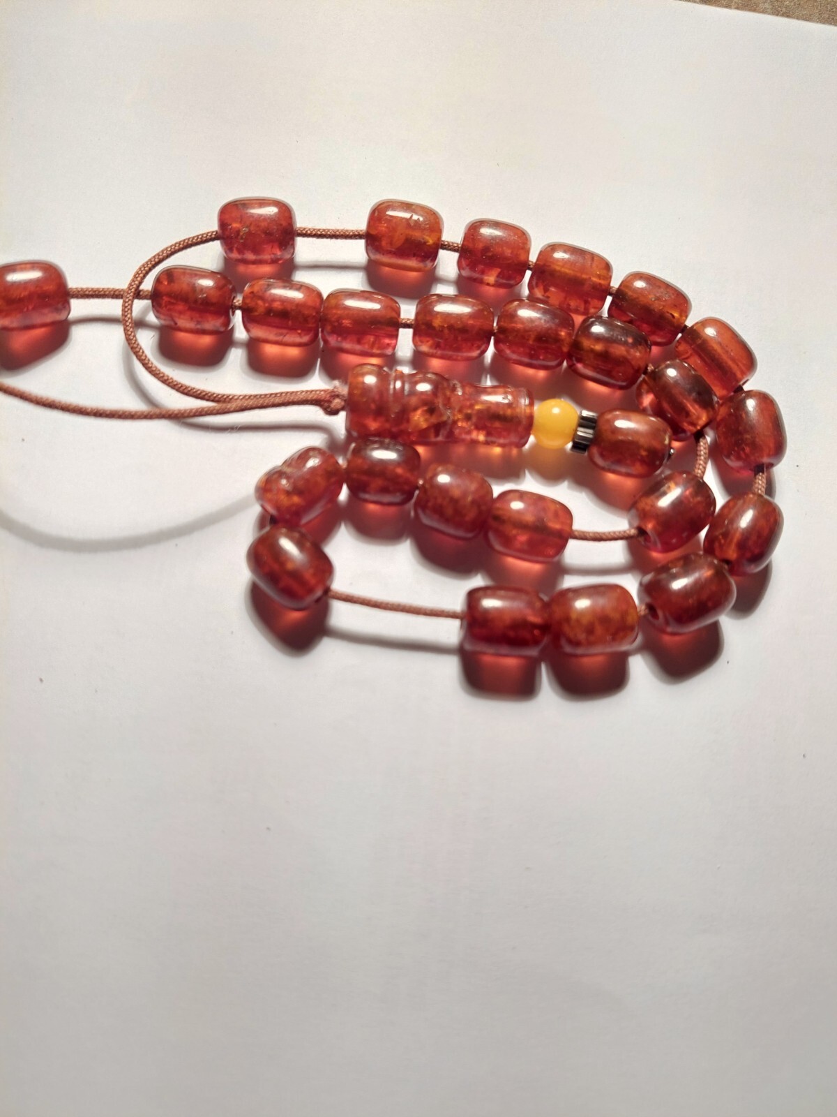 VINTAGE COGNAC/CHERRY BALTIC AMBER PRAYER BEADS 25+1 BARREL SHAPE BEADS