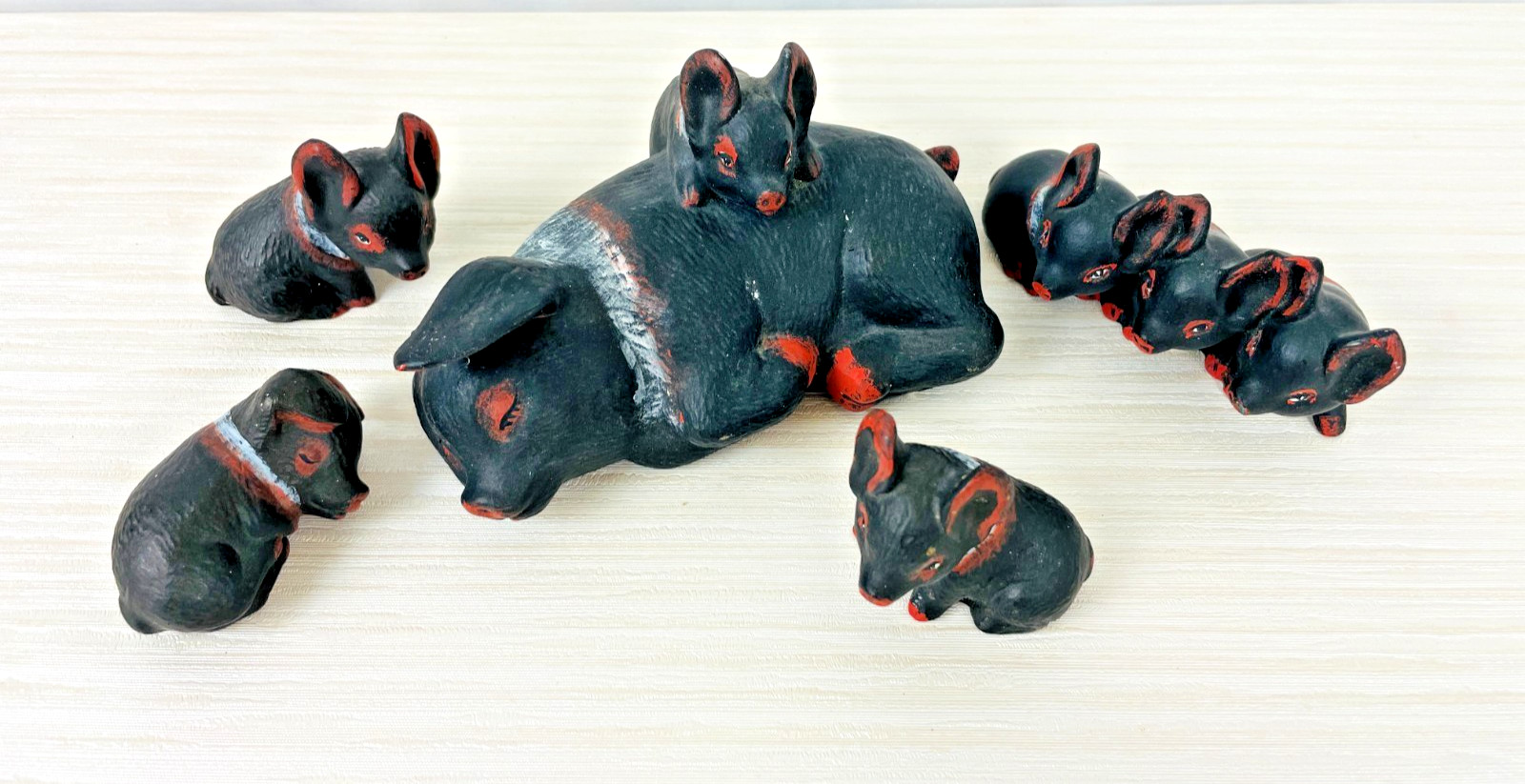 Vintage Ceramic Black Pig Mama & Piglets Figurine Set Farmhouse Country Decor 7