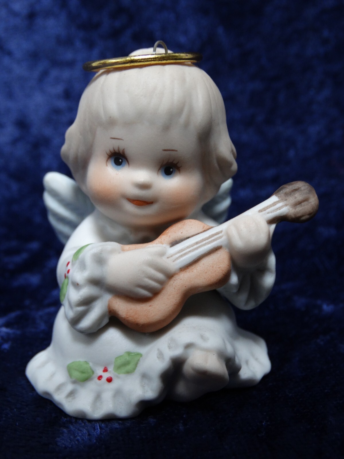 1986 Enesco Ruth Morehead Holly Babes Angel w/ Guitar Figurine Tree Ornament 2