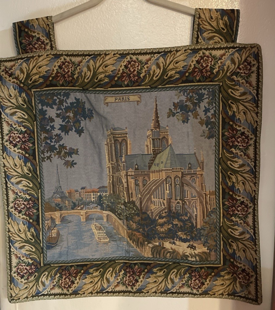 Vintage Notre Dame Tapestry Paris France Eiffel Tower 24” x 24” w/out Top Loops