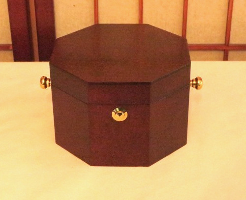 HOWARD MILLER CHRONOMETER CHERRY WOOD  & SOLID BRASS QUARZ CLOCK MODEL 645-187