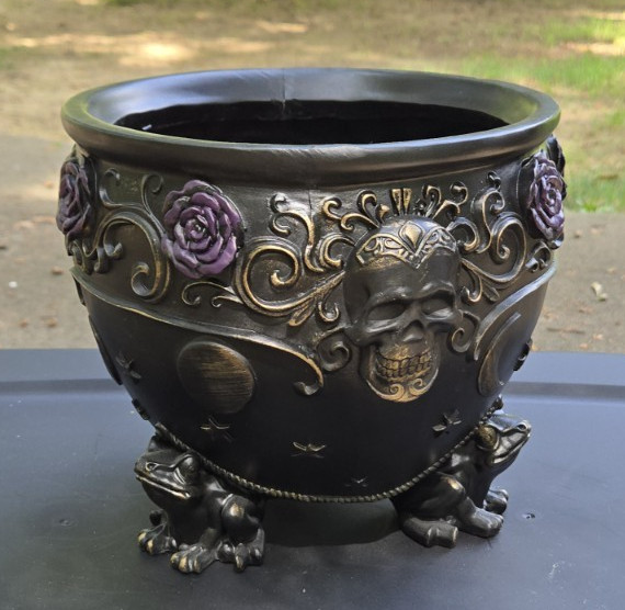 Gothic Skull Cauldron Candy Bowl with Purple Roses and Frog Feet Legs Gothic Skull Cauldron Candy Bowl with Purple Roses and Frog Feet Legs