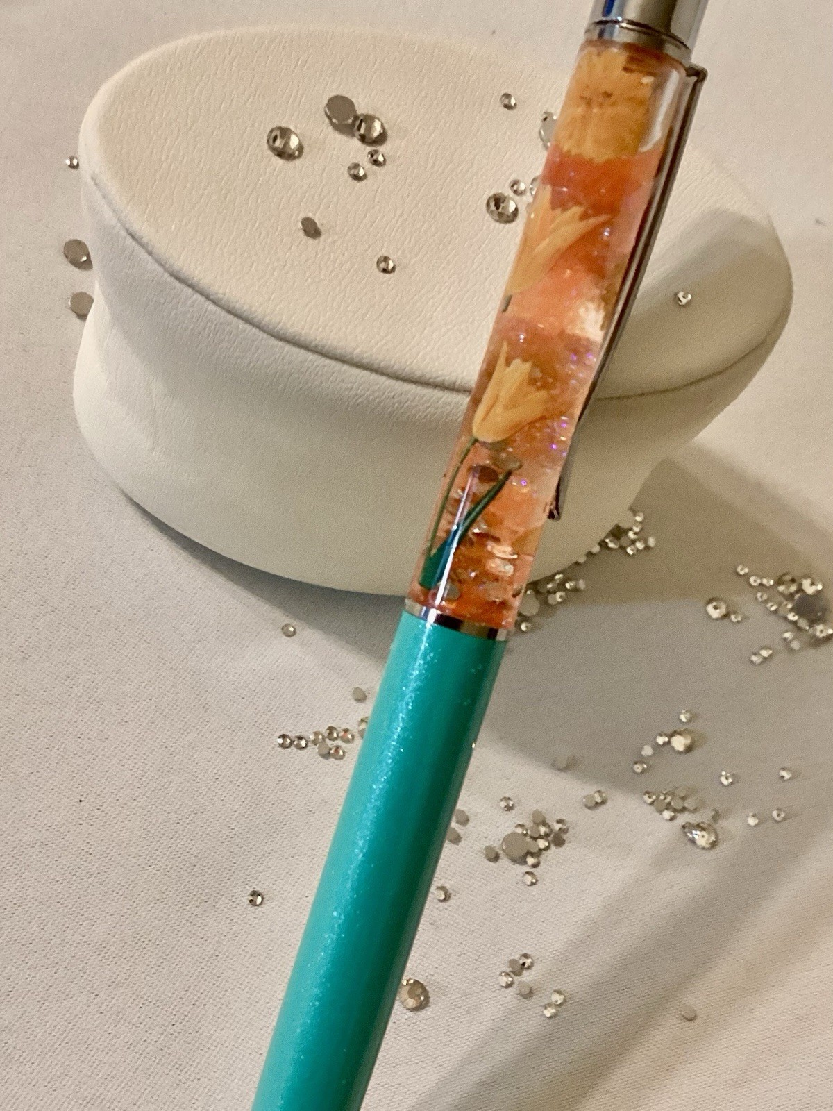 New Pretty Yellow & Orange Flowers W/sparkle Glitter Green Float Pen