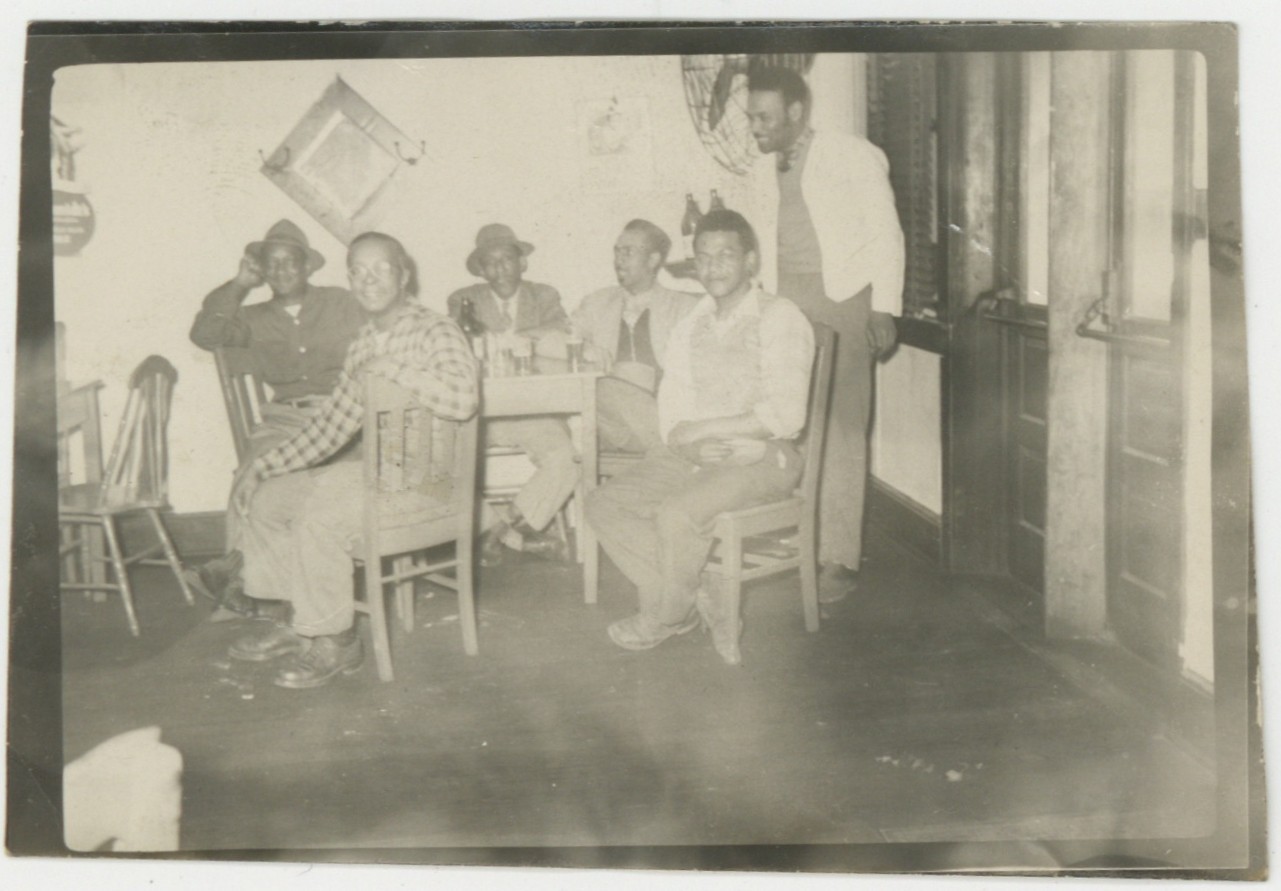 African American Segregated Bar 1940 Saloon Photo Alcohol Tavern Black Men 