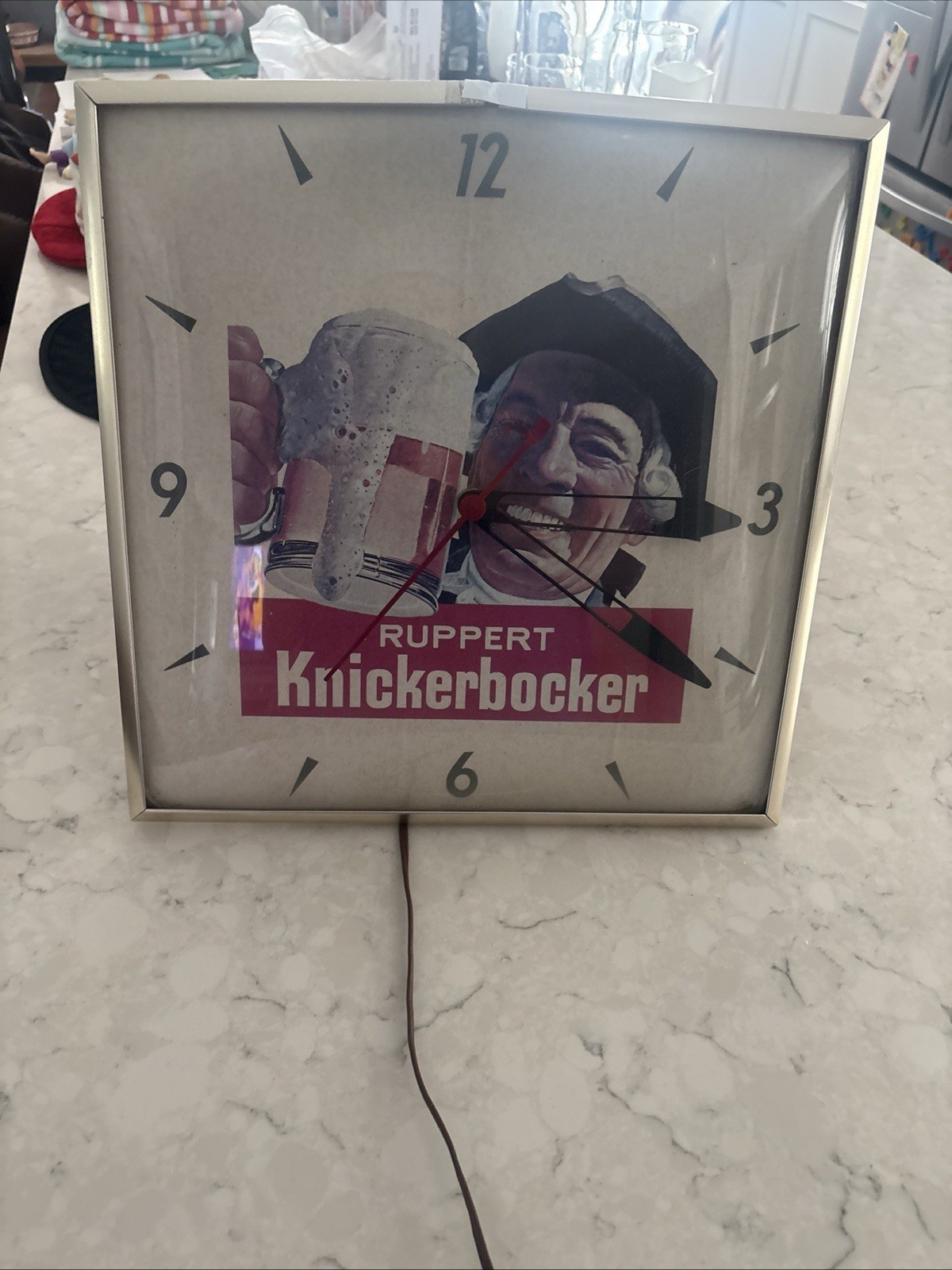 Ruppert Knickerbocker Beer Wall Clock GA20331