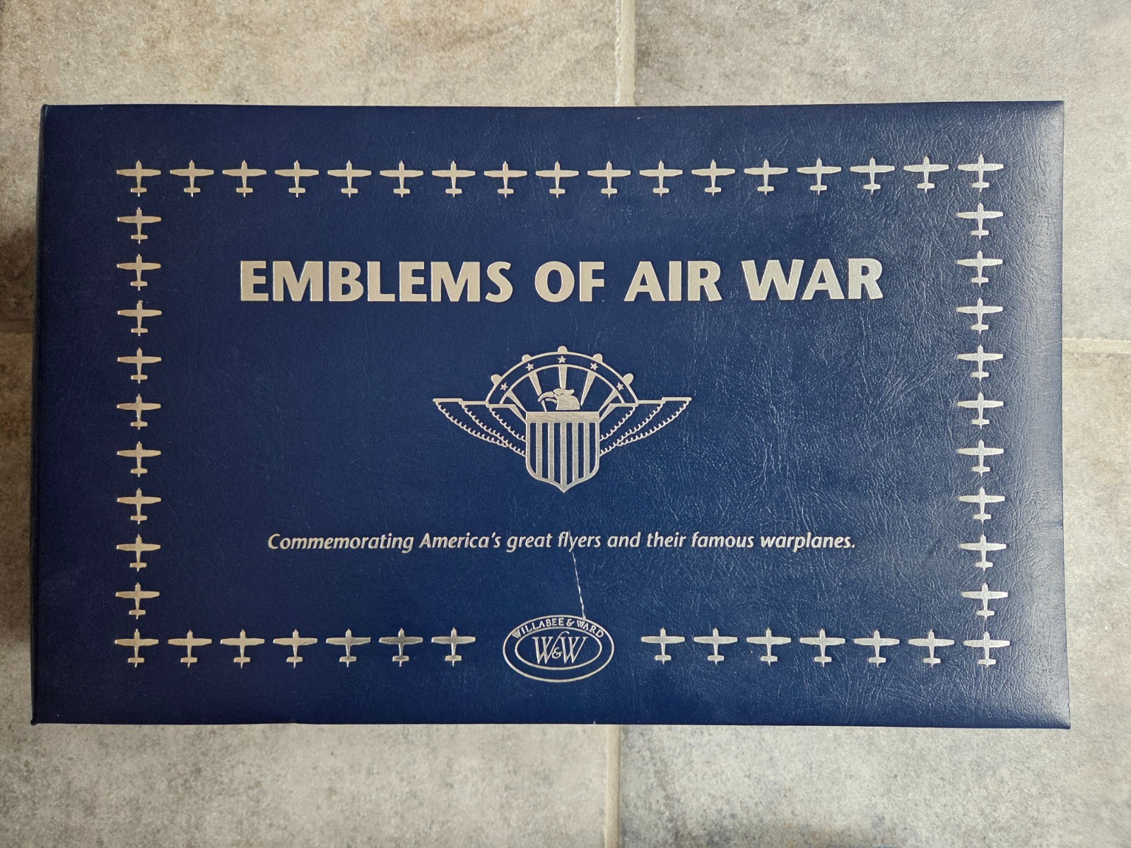 Willabee & Ward EMBLEMS OF AIR WAR WWII Embroidered Unit PATCHES (13) w Binder Willabee & Ward EMBLEMS OF AIR WAR WWII Embroidered Unit PATCHES (13) w Binder