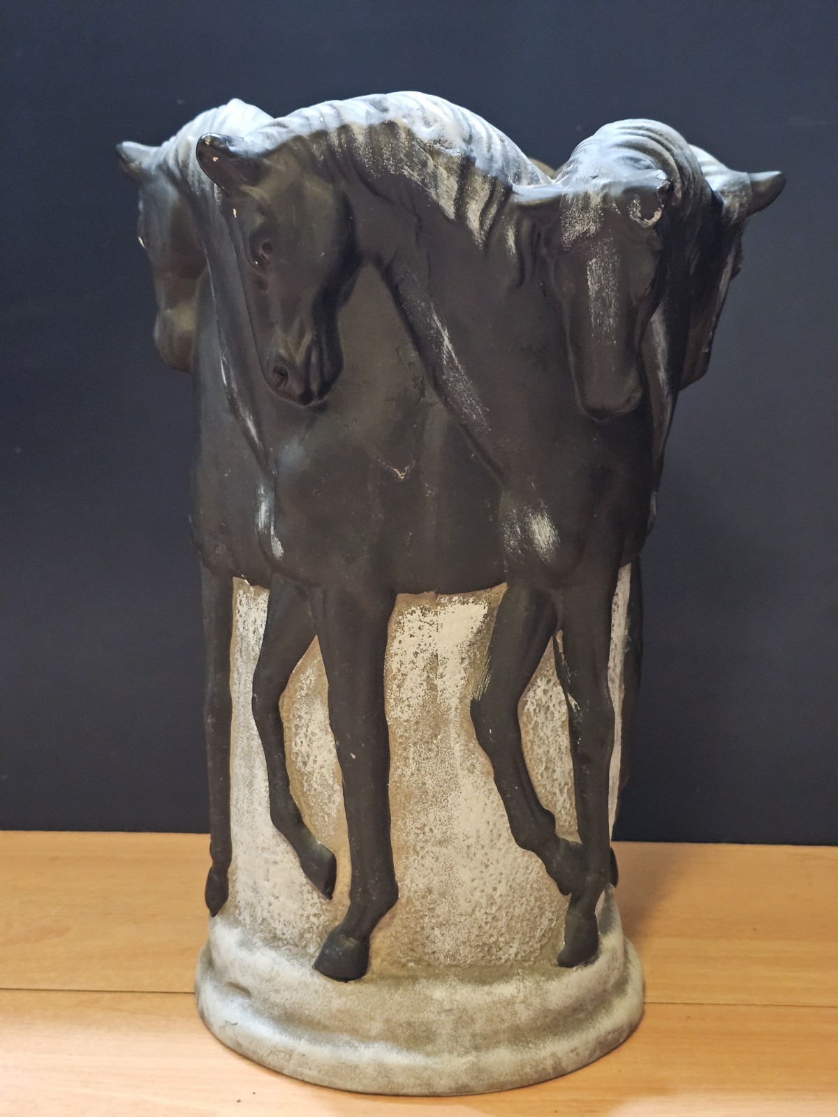 Vintage Six Stallion Horse Head Vase 14 \