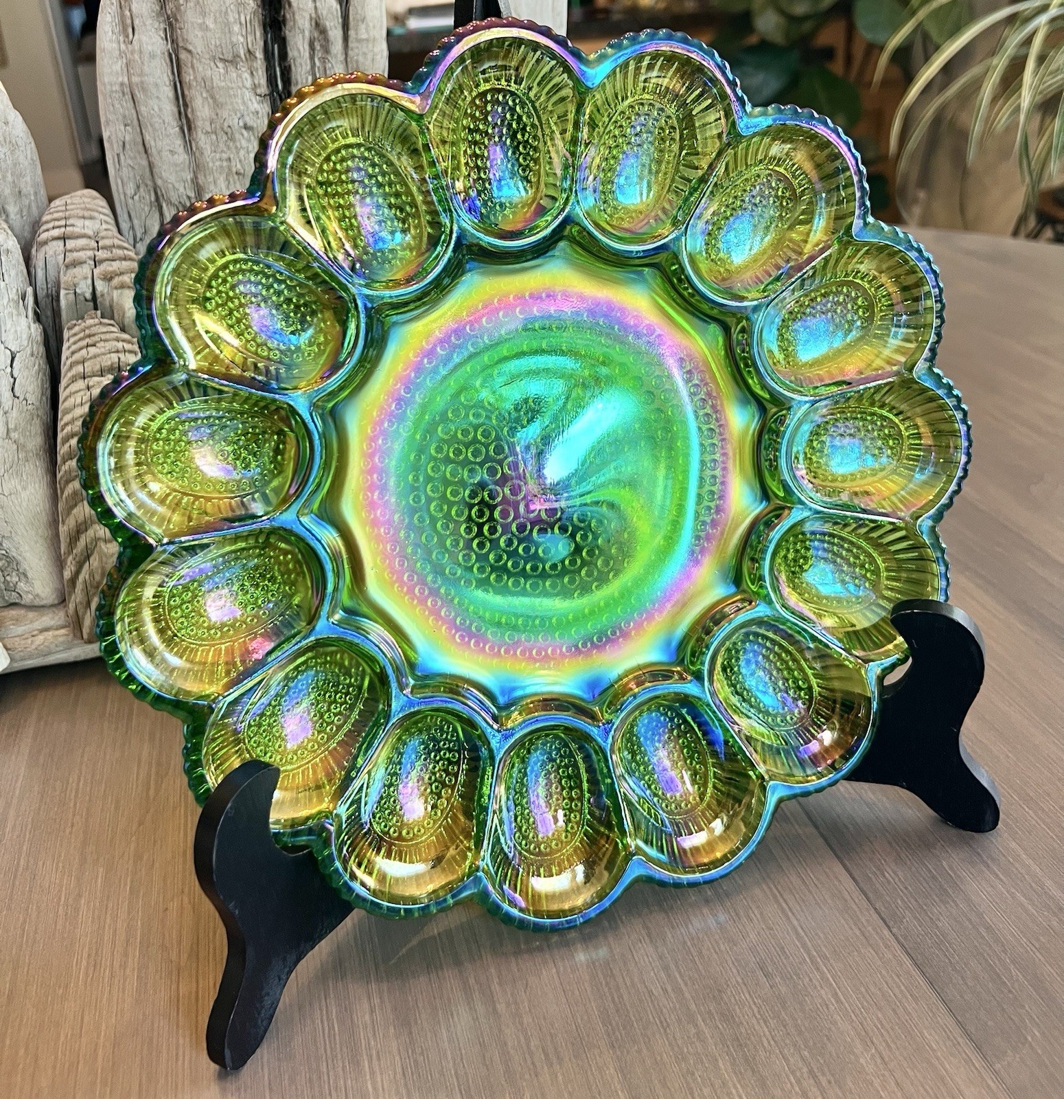 Vtg INDIANA IRIDESCENT LIME GREEN CARNIVAL GLASS deviled Egg Platter Vtg INDIANA IRIDESCENT LIME GREEN CARNIVAL GLASS deviled Egg Platter