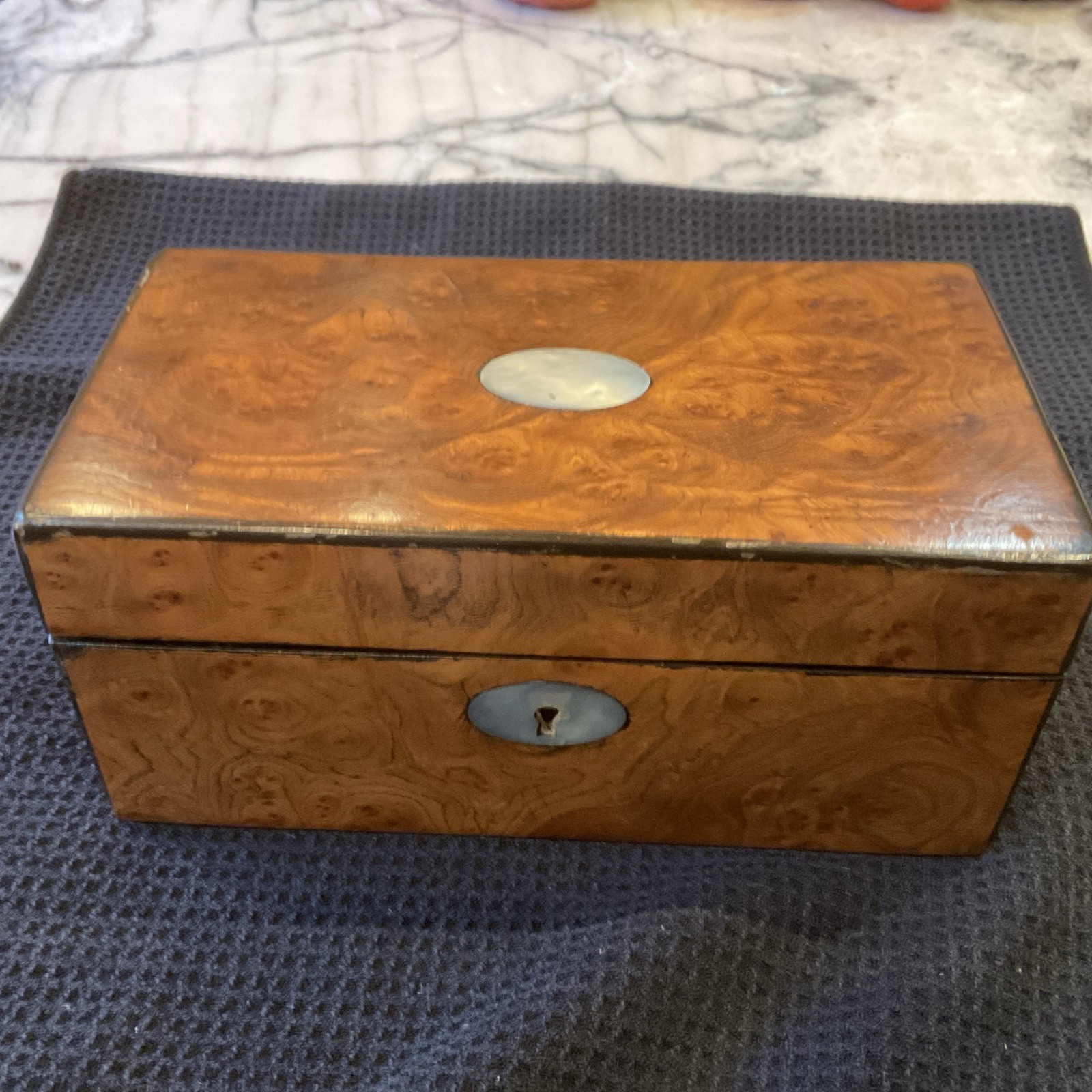 Antique English Burl Wood Tea Caddy with inlaid Mother-of-Pearl Antique English Burl Wood Tea Caddy with inlaid Mother-of-Pearl
