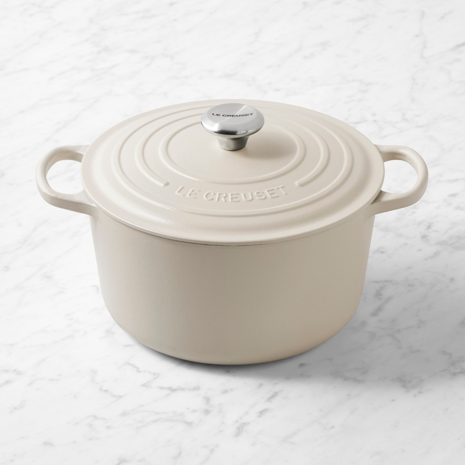 Le Creuset Signature Enameled Cast Iron Deep Round Oven, 6.5-Qt Brioche Le Creuset Signature Enameled Cast Iron Deep Round Oven, 6.5-Qt Brioche