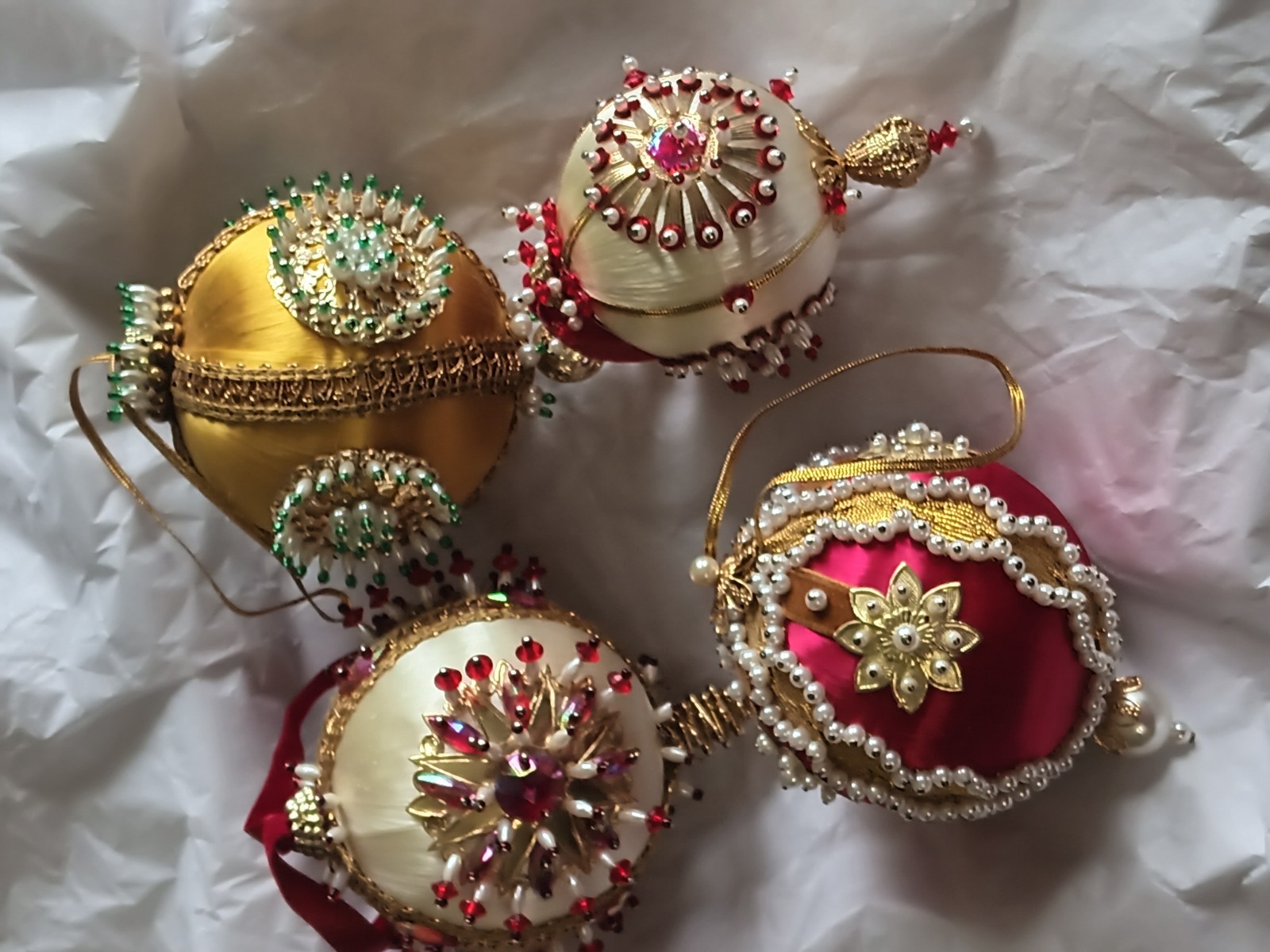 Vintage Push Pin Beaded Sequins Christmas Ornaments Satin Ball Lot Of 4 MCM