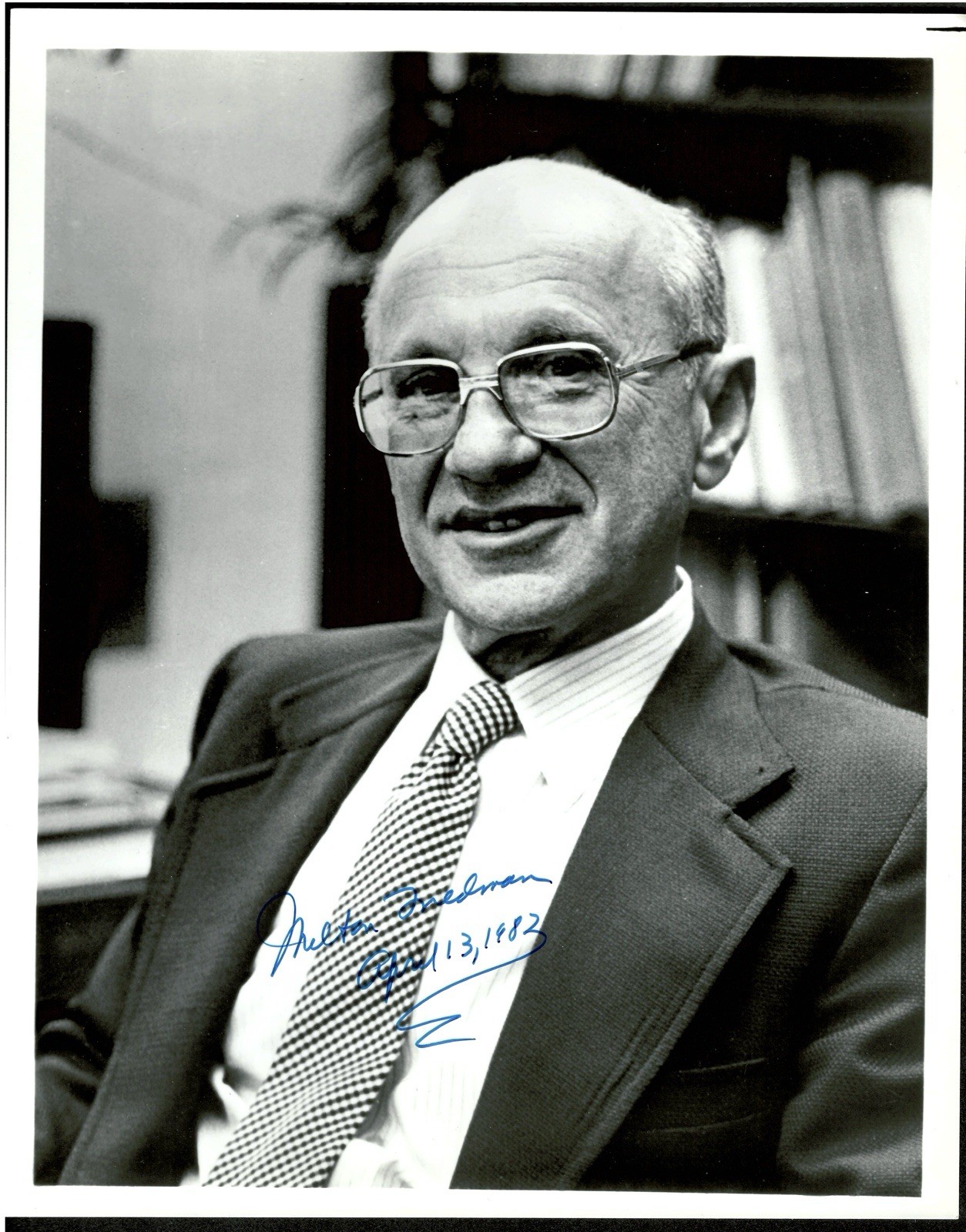 Milton Friedman Signed Autographed 8x10 Photo BAS Beckett Cert Economist Nobel Milton Friedman Signed Autographed 8x10 Photo BAS Beckett Cert Economist Nobel