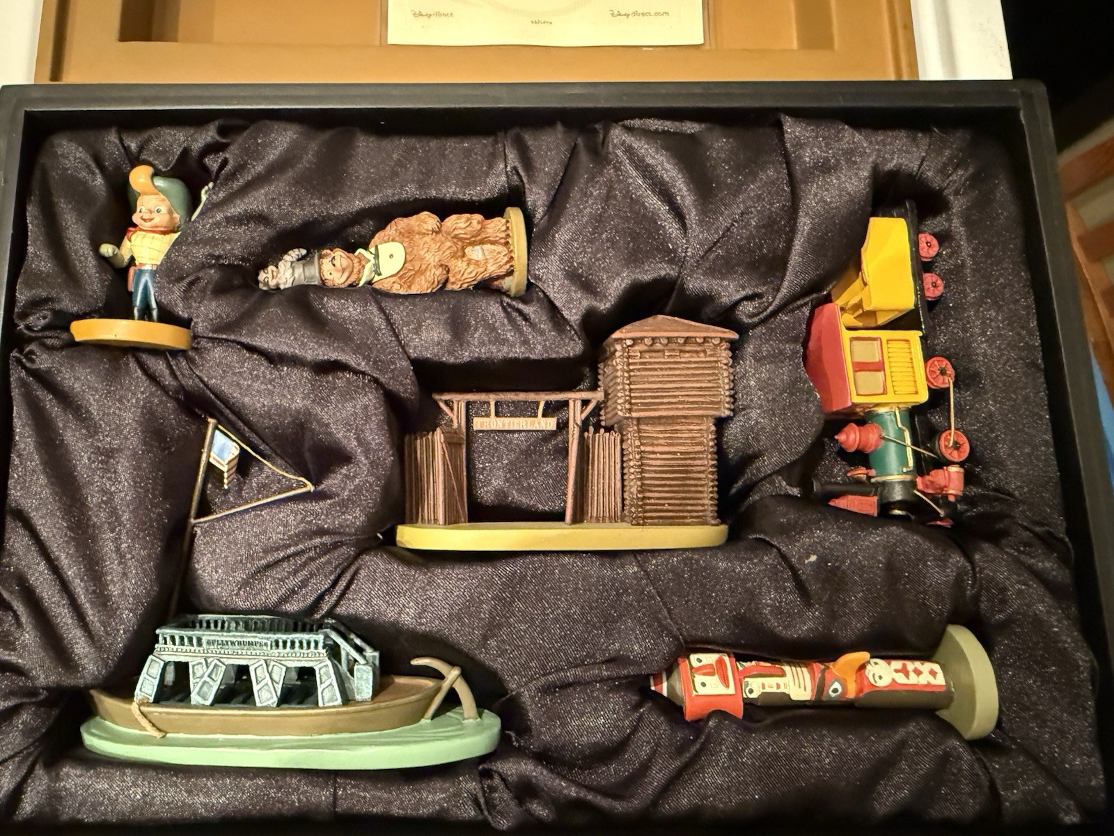 Disneyland Frontierland Pewter Figurine Set 50th Anniversary (2005) Limited Ed