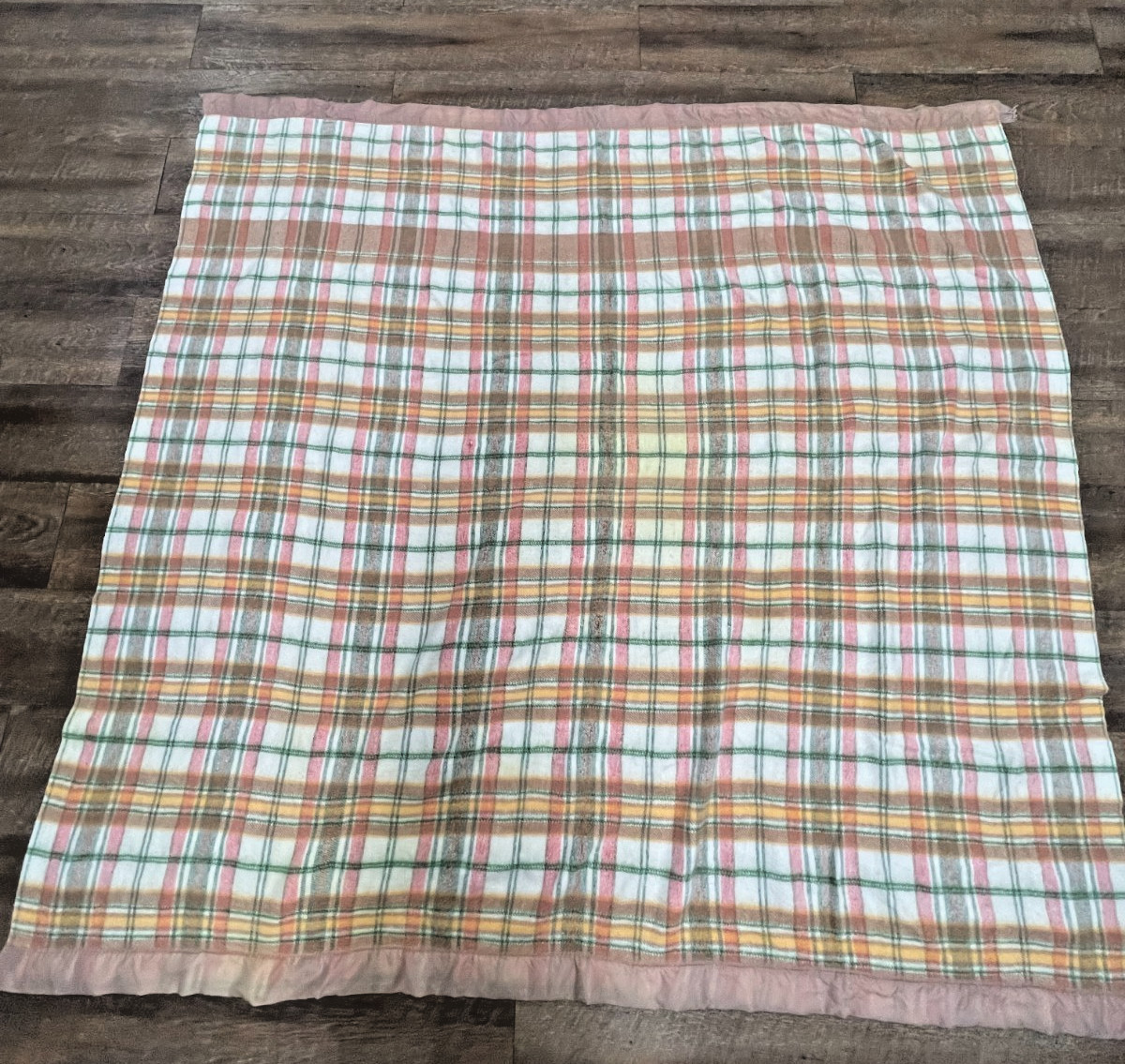 Vintage Harmony House Sears Wool Plaid Blanket 76x80 Pink Satin Mid Century
