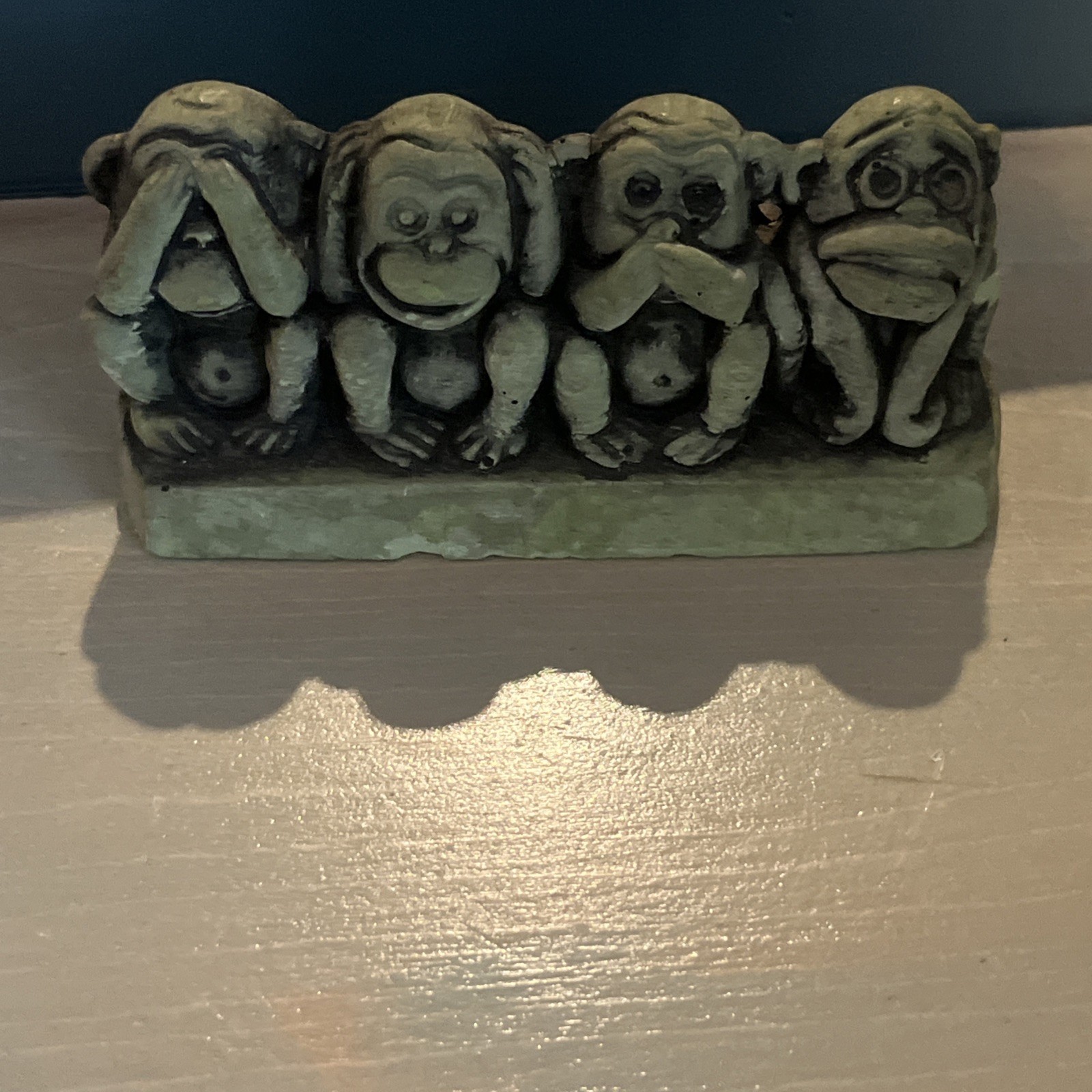 VINTAGE 60's CAL THEMES CHALKWARE FOUR WISE MONKEYS SEE HEAR SPEAK FUN NO EVIL VINTAGE 60's CAL THEMES CHALKWARE FOUR WISE MONKEYS SEE HEAR SPEAK FUN NO EVIL