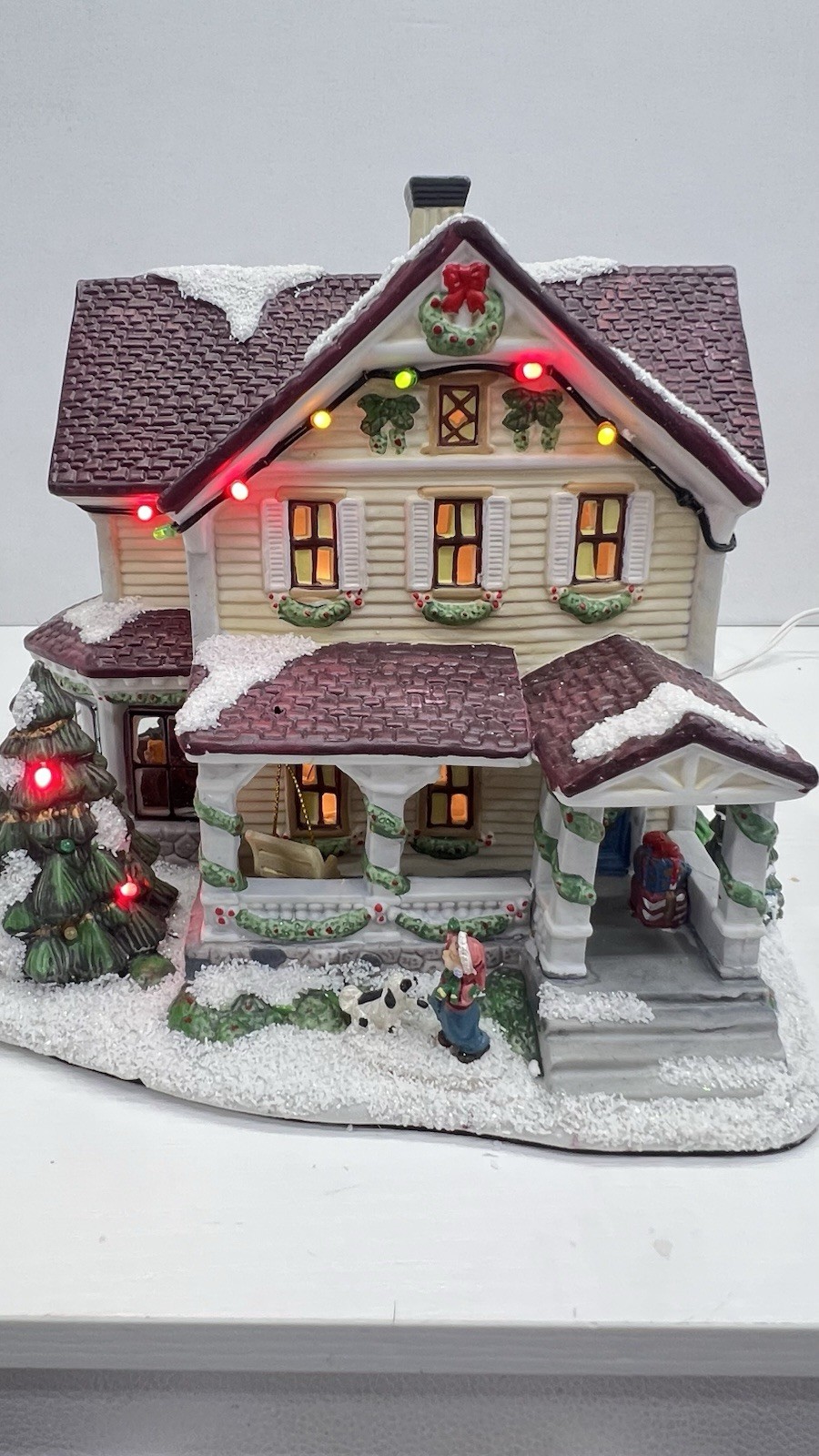 St. Nicholas Square Collection “ Country House” 2007 Flashing Lights Excellent