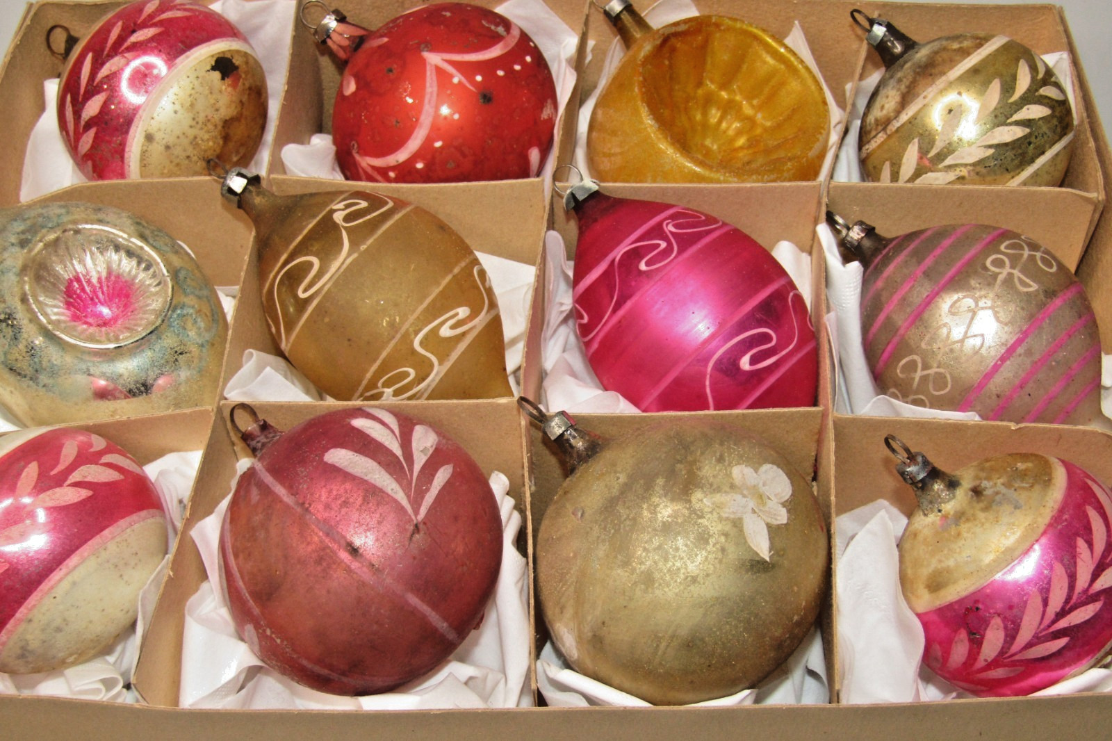 Lot Antique VTG 1900s Glass Pictured Indent BALL DROP Christmas Ornament Germany