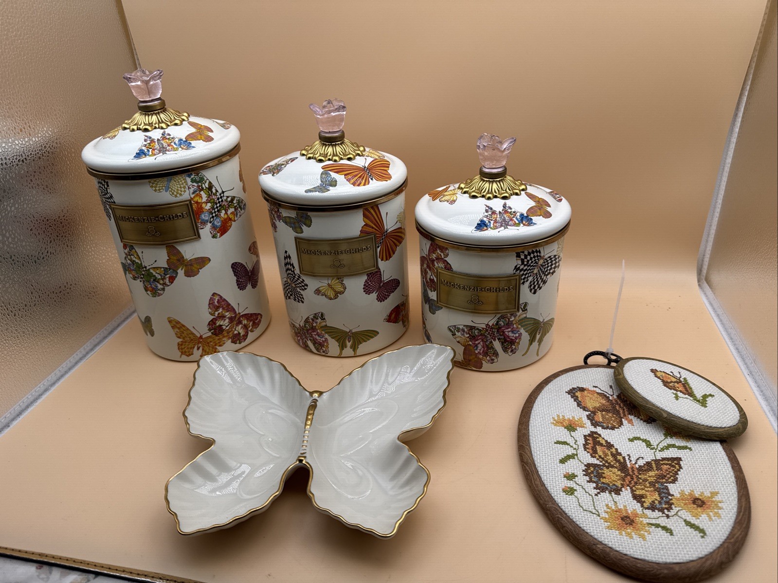 MACKENZIE-CHILD'S BUTTERFLY GARDEN S,M,L,,THREE CANISTER SET, RETIRED, LENOX MACKENZIE-CHILD'S BUTTERFLY GARDEN S,M,L,,THREE CANISTER SET, RETIRED, LENOX