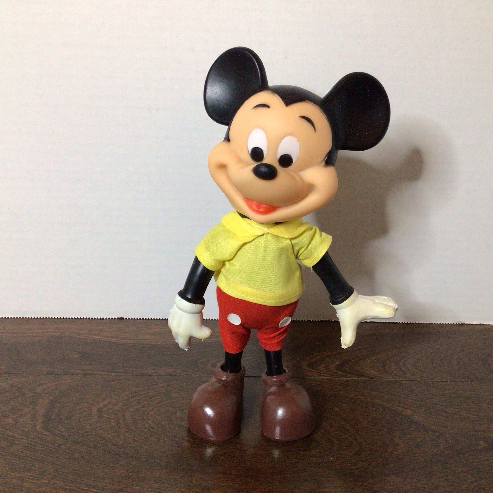 Vintage R Dakin & Co Walt Disney Productions Mickey Mouse 8” Doll Figure