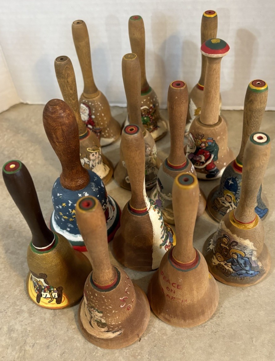 Vintage Hand Painted Wooden 4.5”Christmas,holiday,nativity Bells, lot Of 14 Vintage Hand Painted Wooden 4.5”Christmas,holiday,nativity Bells, lot Of 14