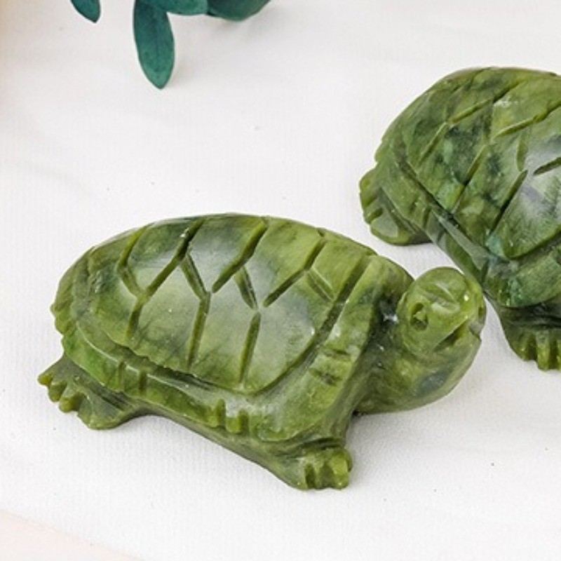 Xiuyu Serpentine Jade Carved Turtle Pocket Stone Lovely Spiritual Crystal Gift