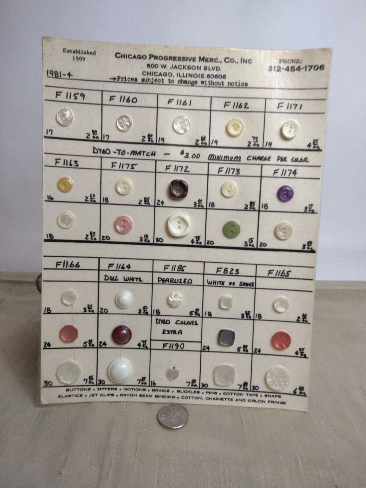 Wonderful Vintage Salesman Sample Button Cards - Great Condition