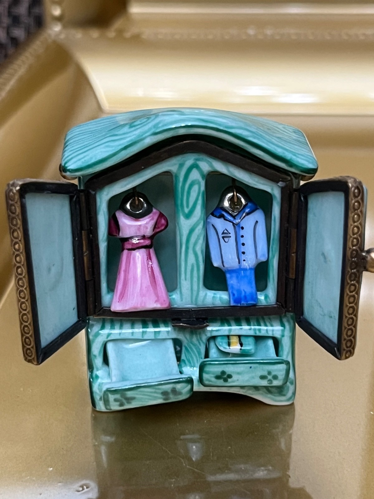 Limoges Chanille Wardrobe w/ “clothing” Hand Painted Trinket Box signed