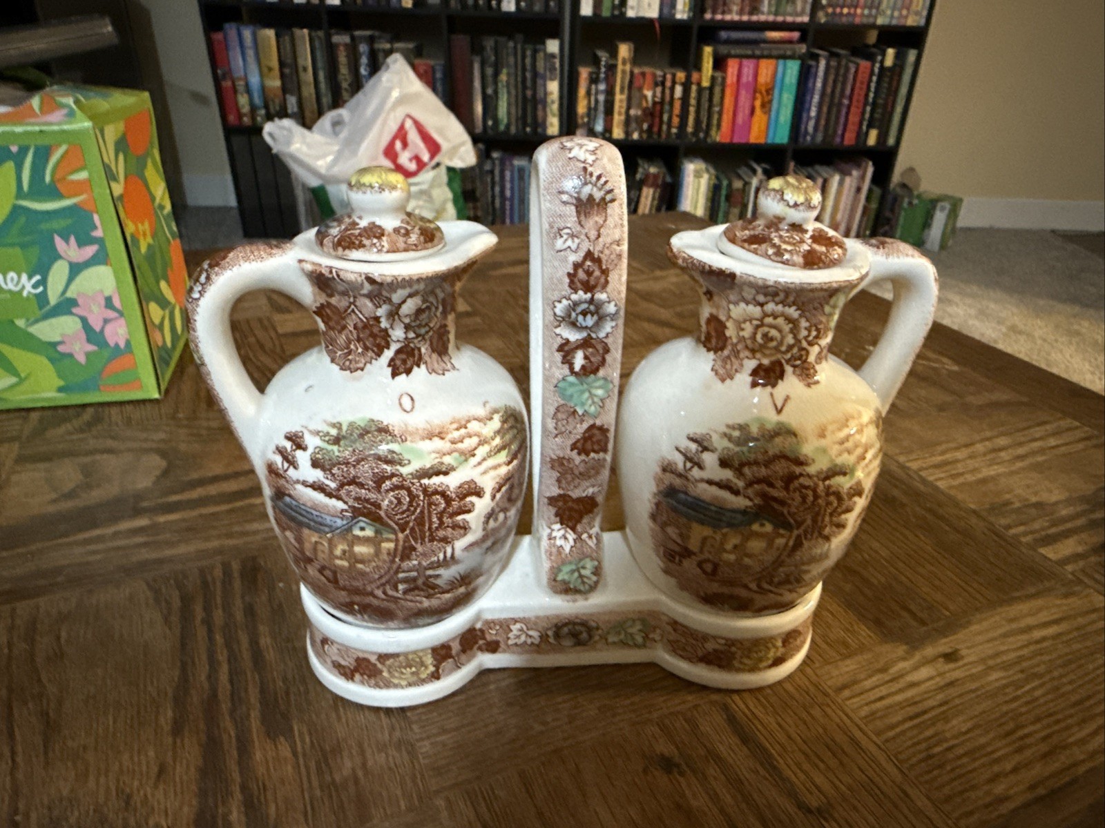VINTAGE ANTIQUE NASCO MOUNTAIN WOODLAND 2 PIECE JAPAN OIL & VINEGAR CADDY CRUETS