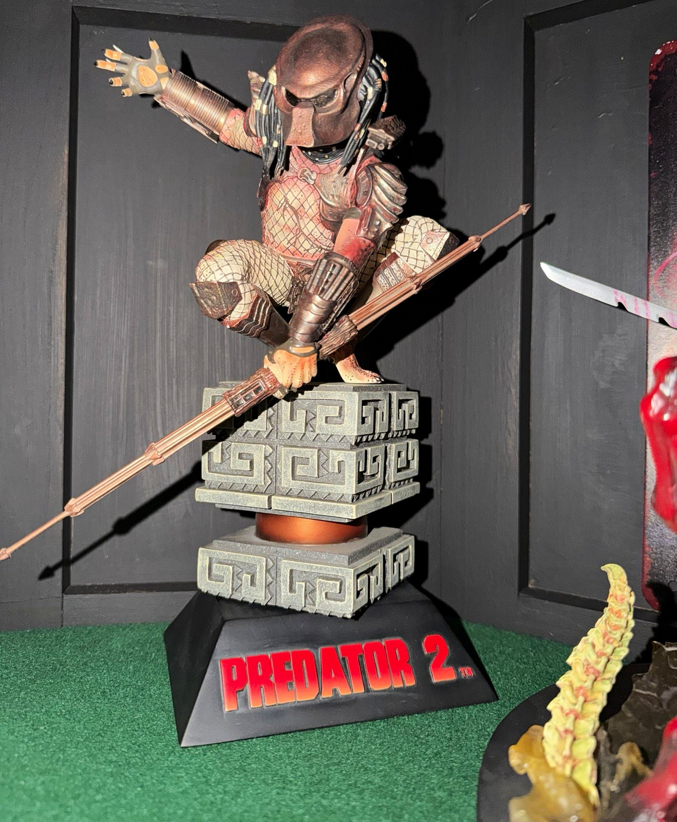 Sideshow Collectibles Predator 2 Diorama City Hunter