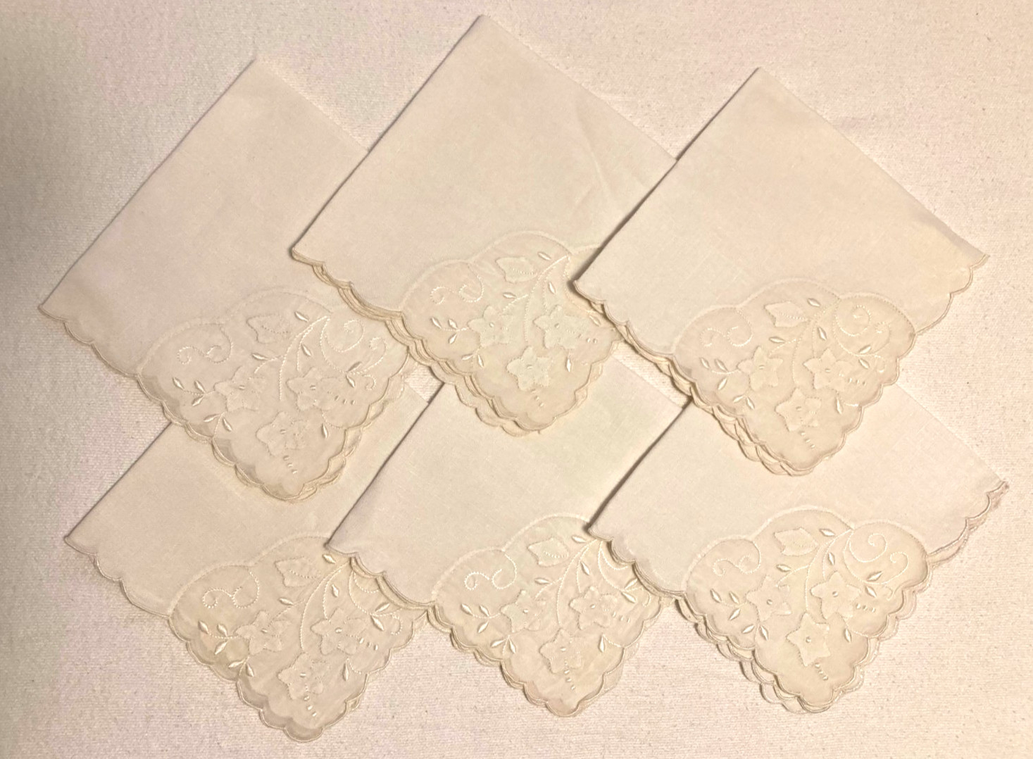 6 VTG MADEIRA LINEN ORGANDY EMBROIDERED APPLIQUED TEA APPETIZER DESSERT NAPKINS