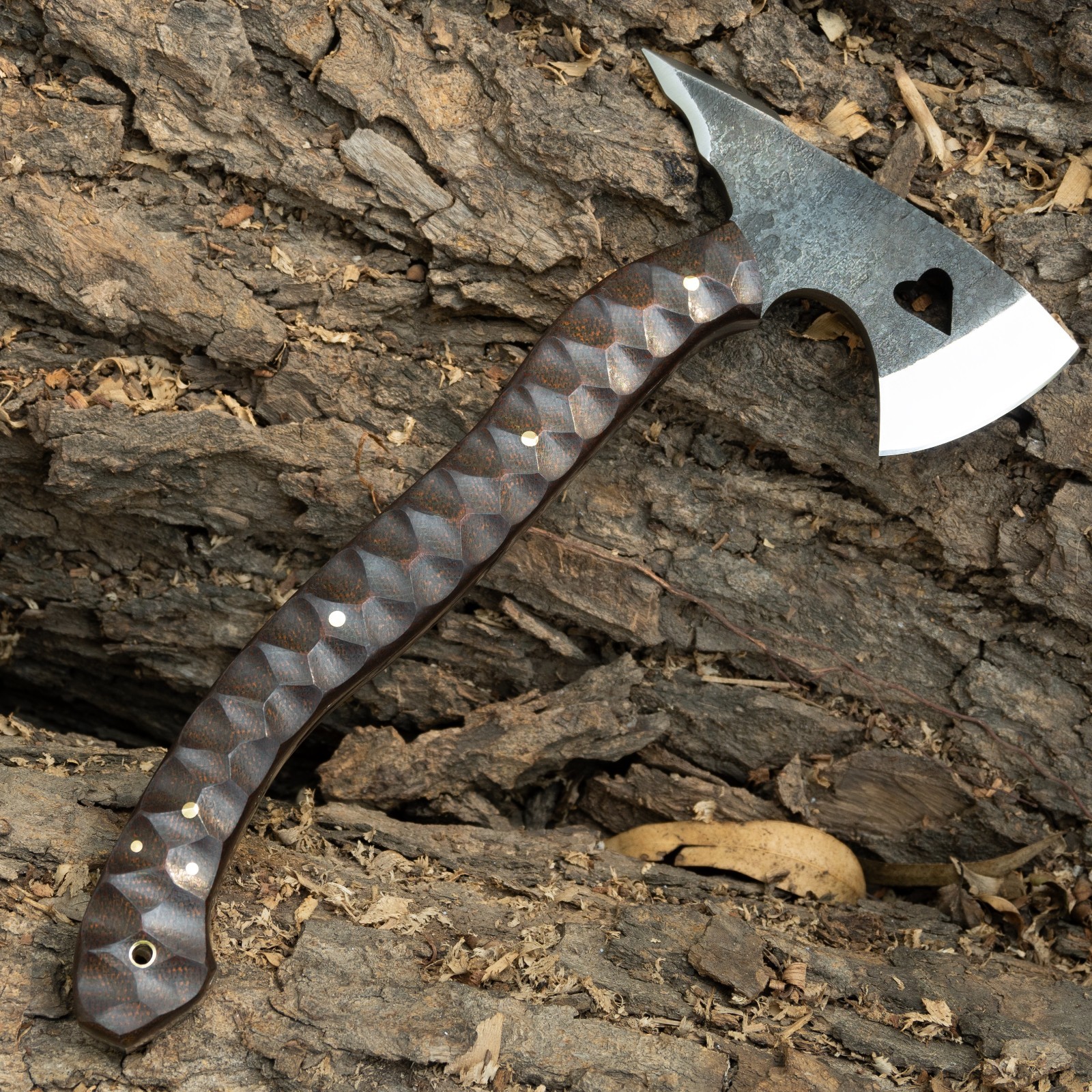 Forged Heart tomahawk, Full Tang Hatched, Bushcraft axe, functional Axe , Sheath Forged Heart tomahawk, Full Tang Hatched, Bushcraft axe, functional Axe , Sheath