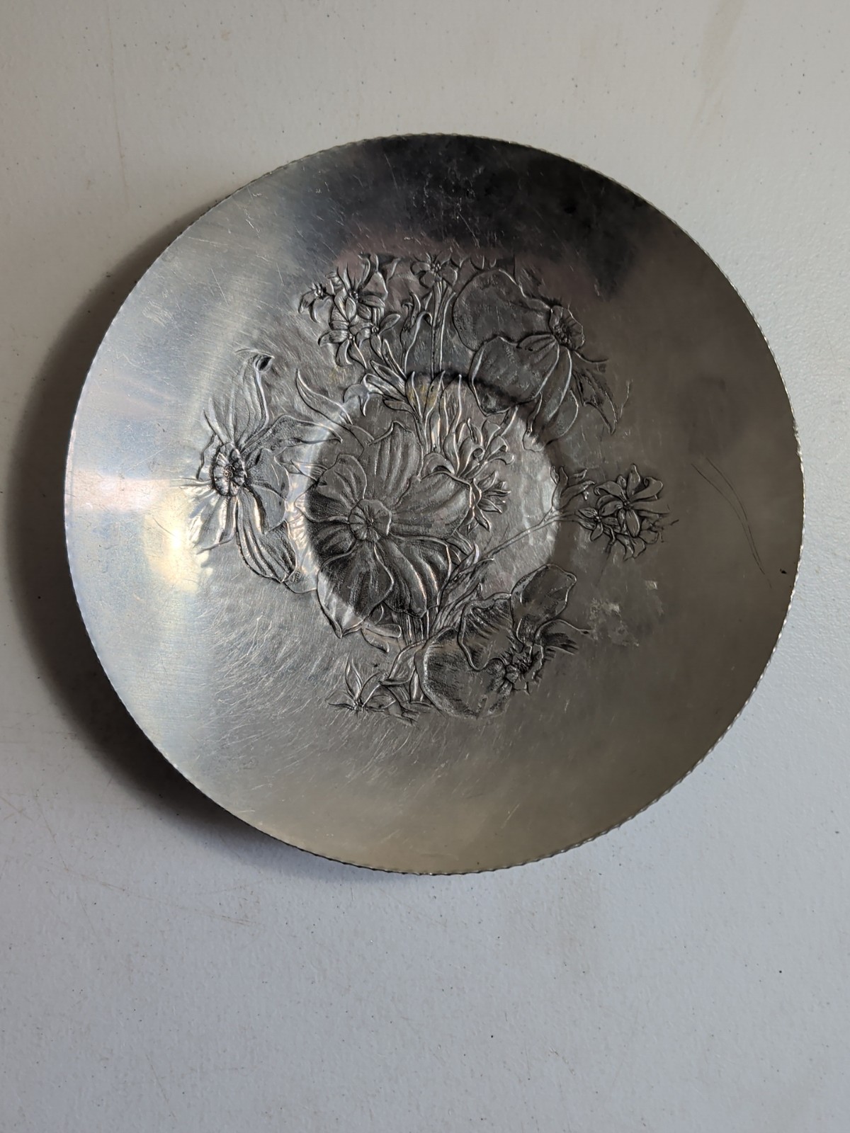 Vintage Hammercraft Hand Hammered Aluminum Bowl – Mid Century Floral 9