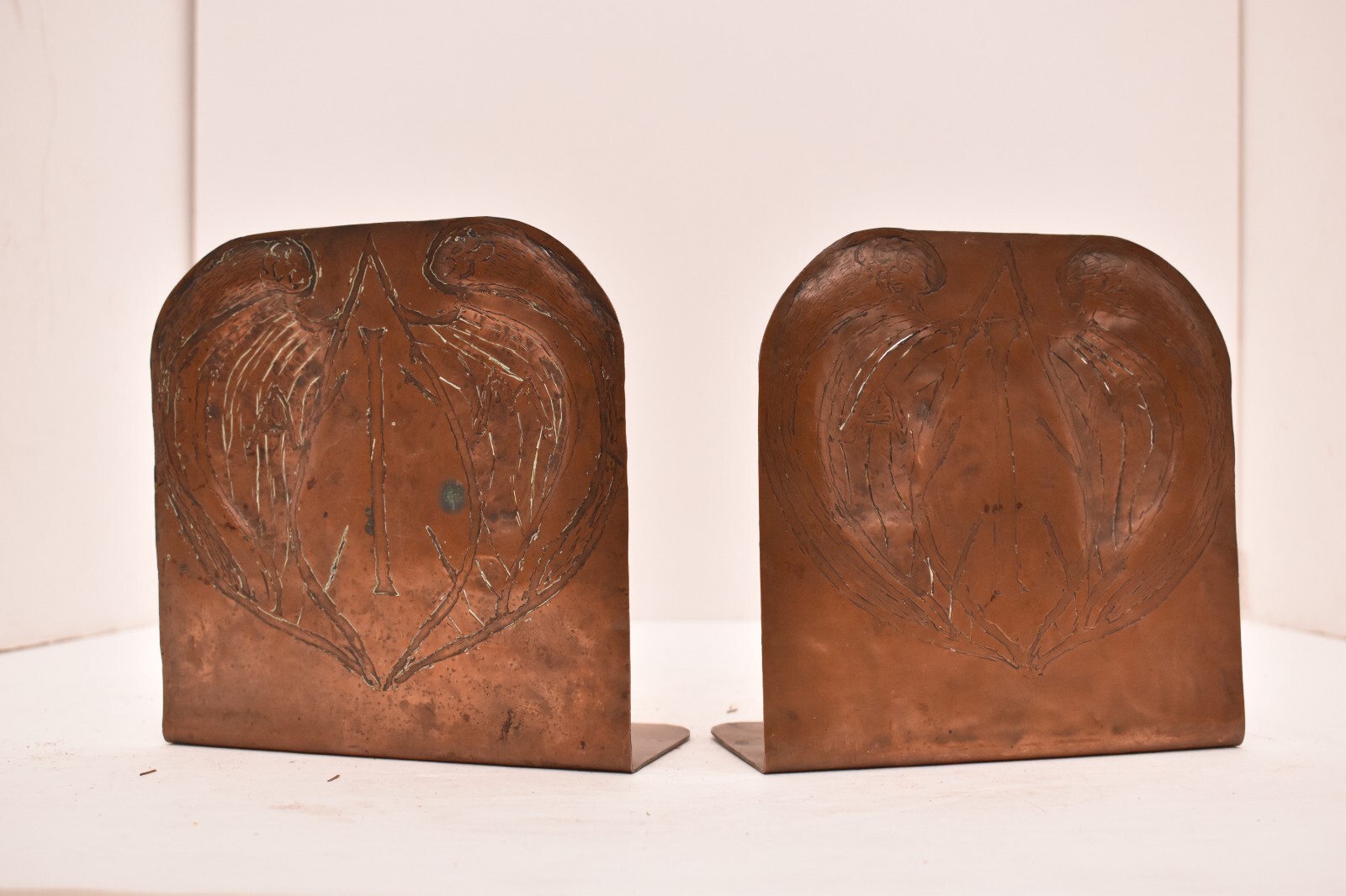 ATQ Old Mission Arts And Crafts Hammered Copper Bookends Book Ends Angel WINGS