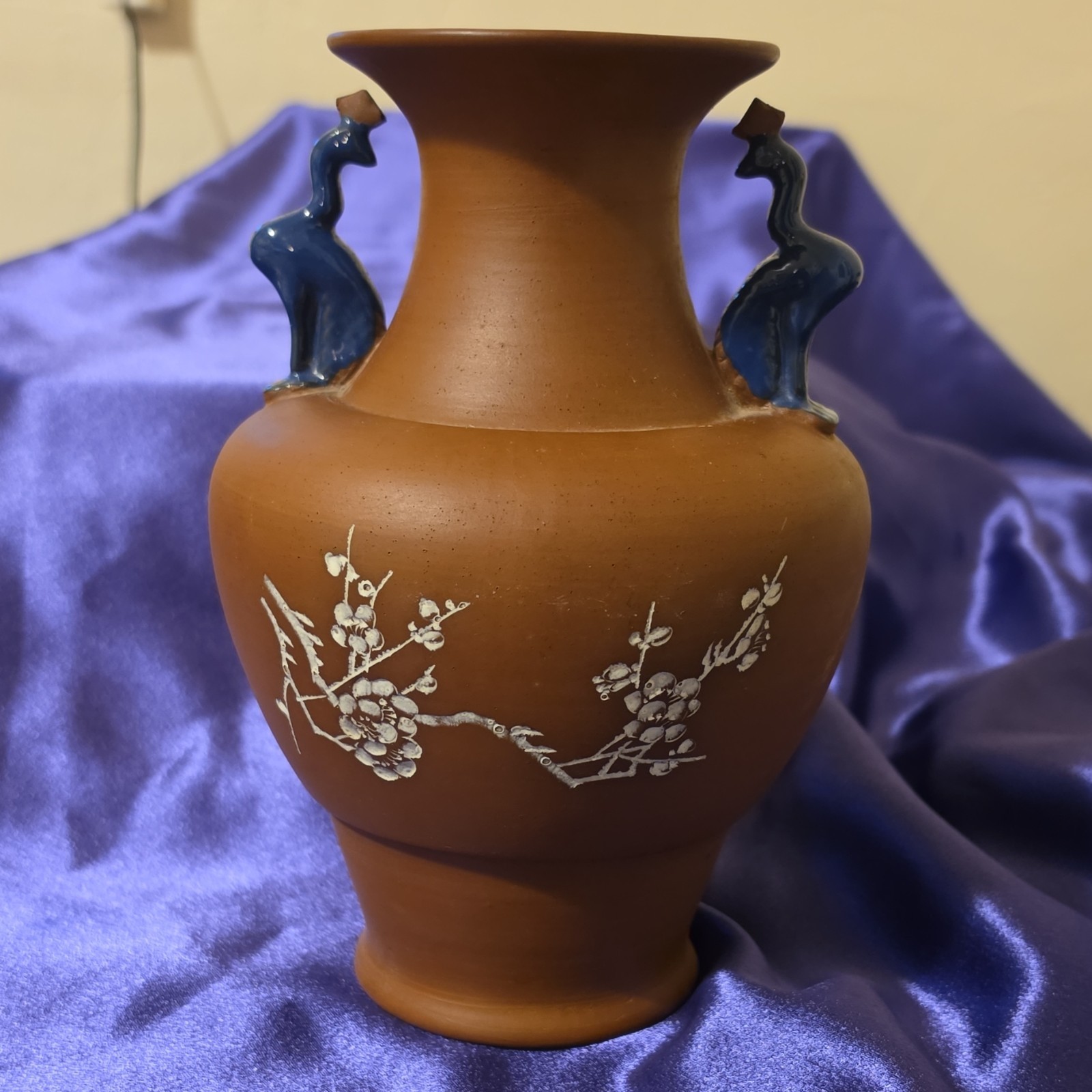 VINTAGE CHINESE YIXING REDWARE POTTERY VASE WITH BLUE PEACOCK HANDLES