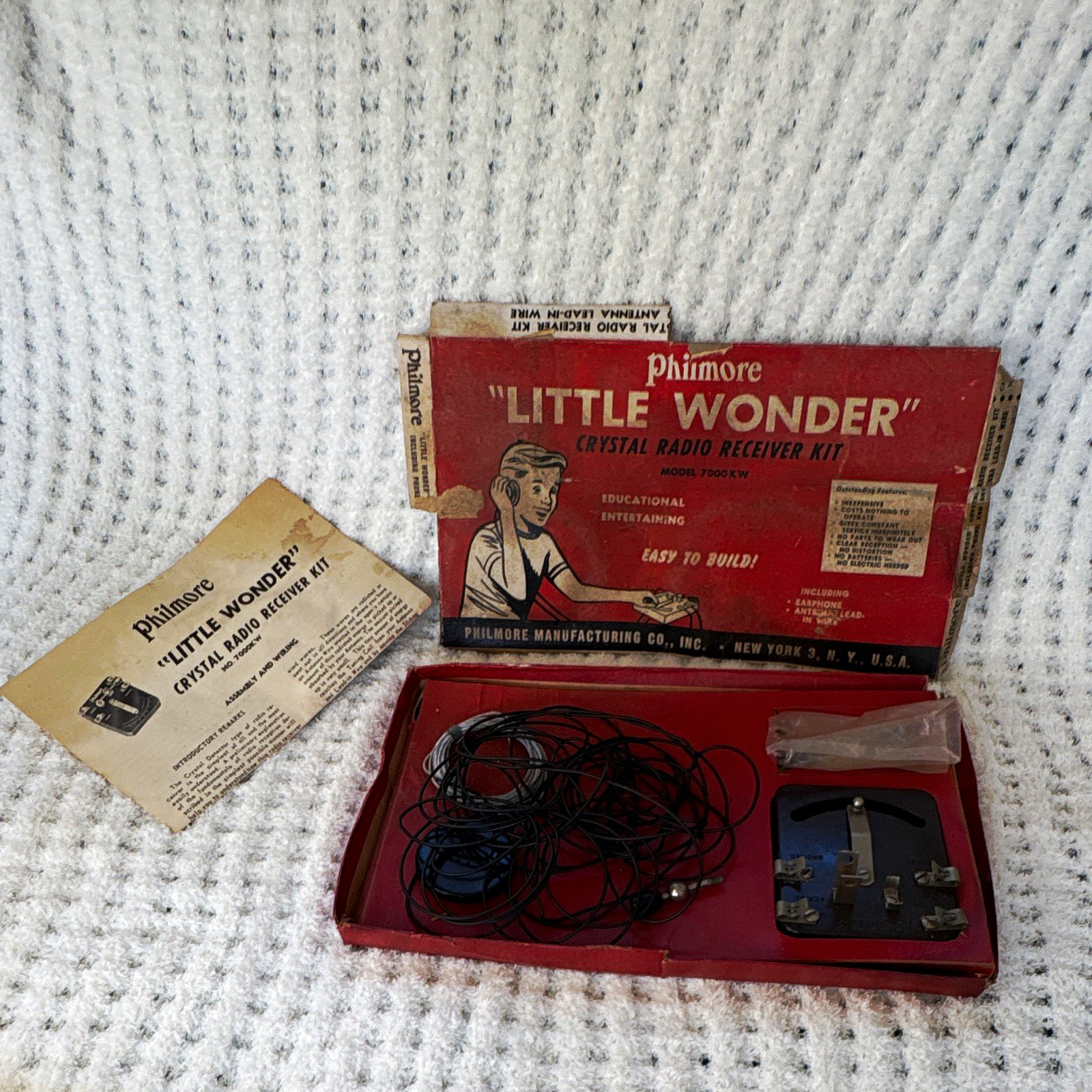 Vintage 1940s Philmore Little Wonder Crystal Radio Receiver Kit Model 7000KW