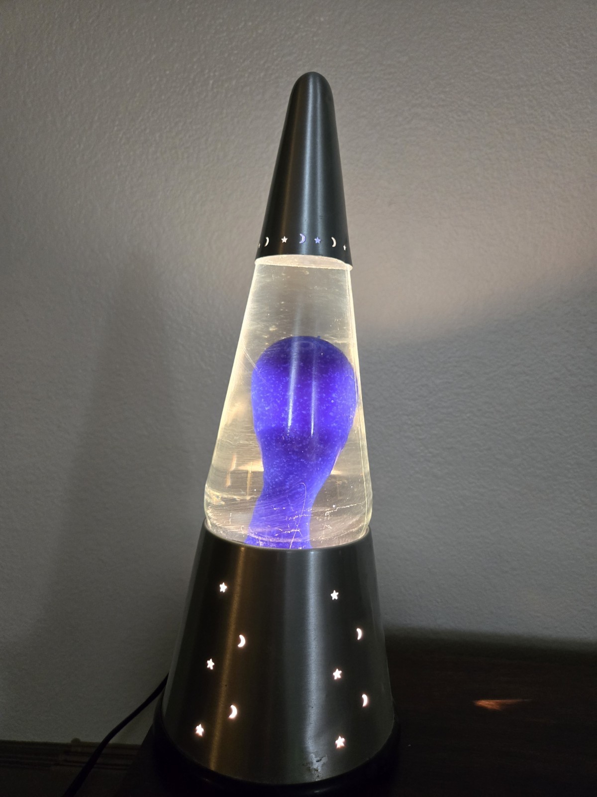 Vintage 1990\'s Lava-lite Wizard Blue Lava Clear Liquid Lava Lamp